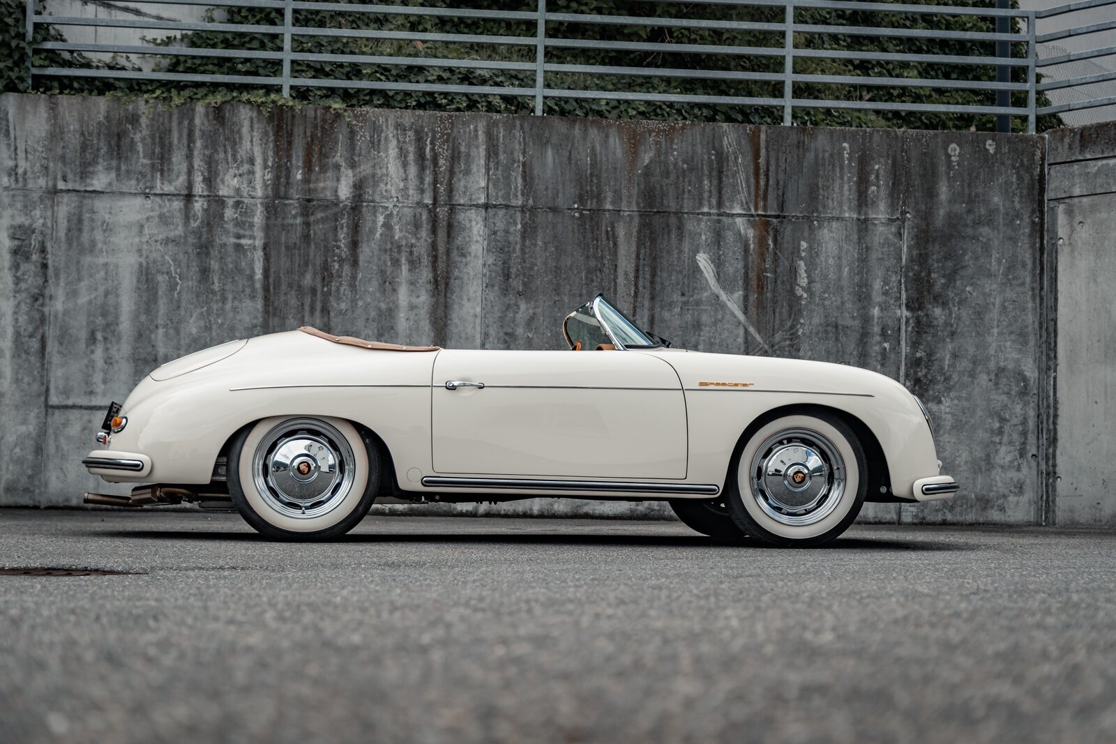 PORSCHE Speedster Replica