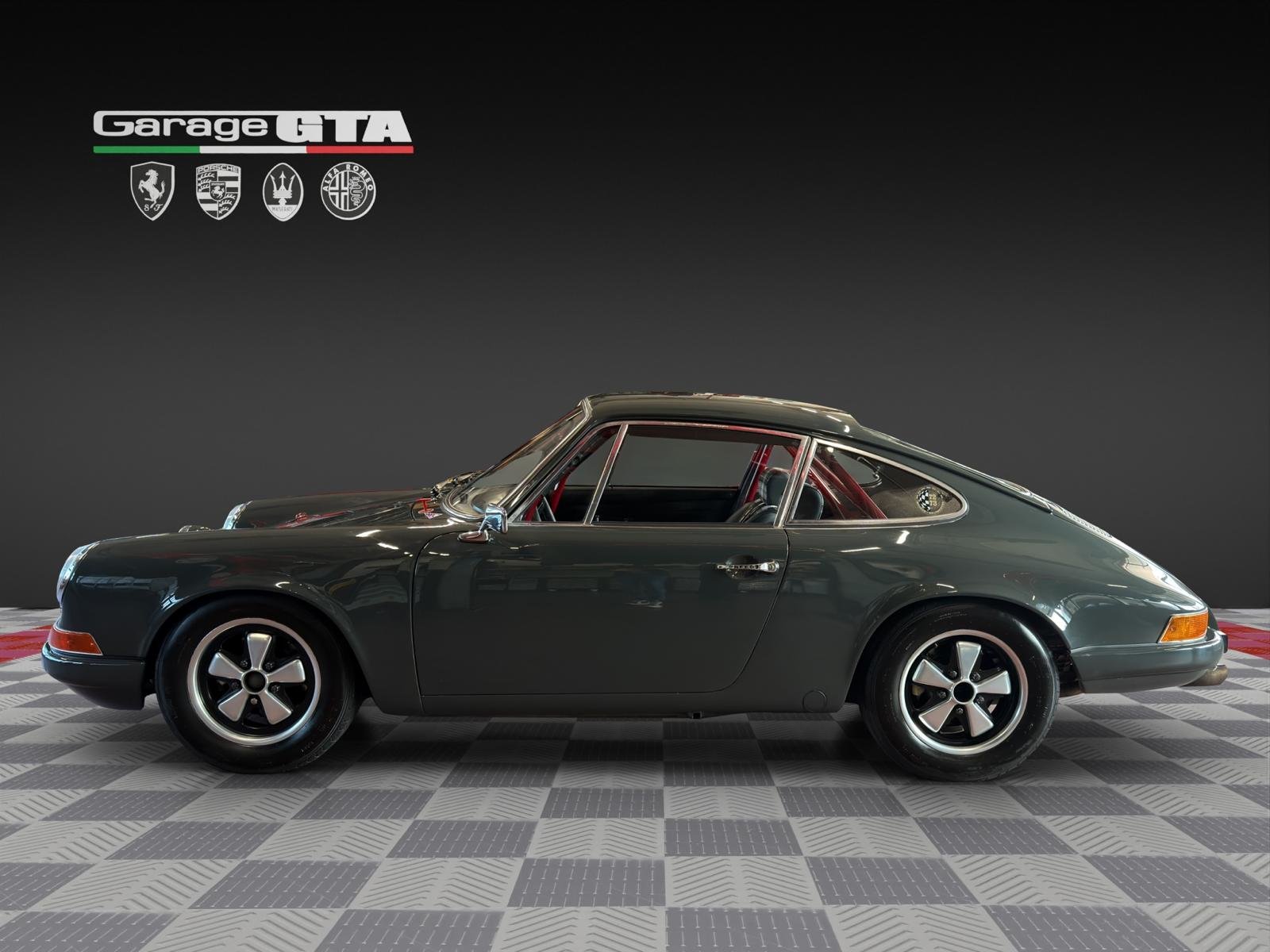 PORSCHE T, Second hand / Used, Manual - 2
