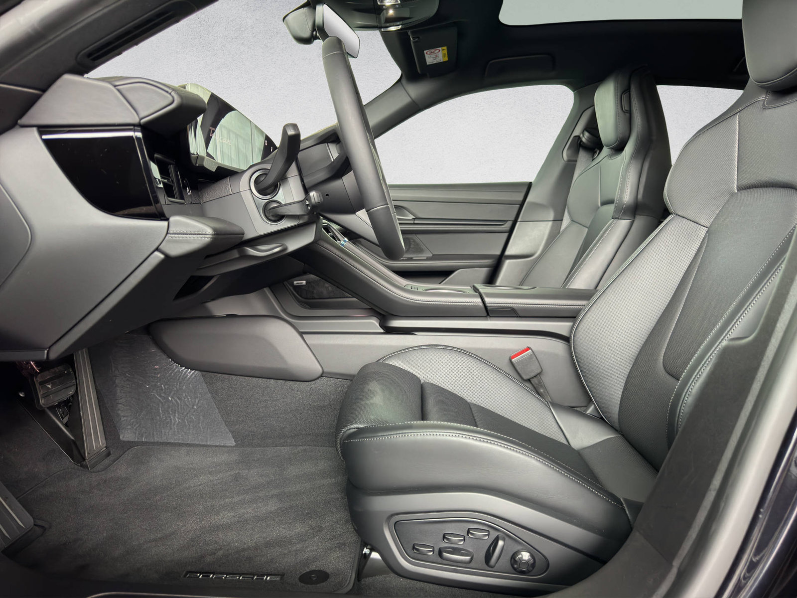 PORSCHE Taycan 4 Cross Turismo, Elektro, Occasion / Gebraucht, Automatik - 7
