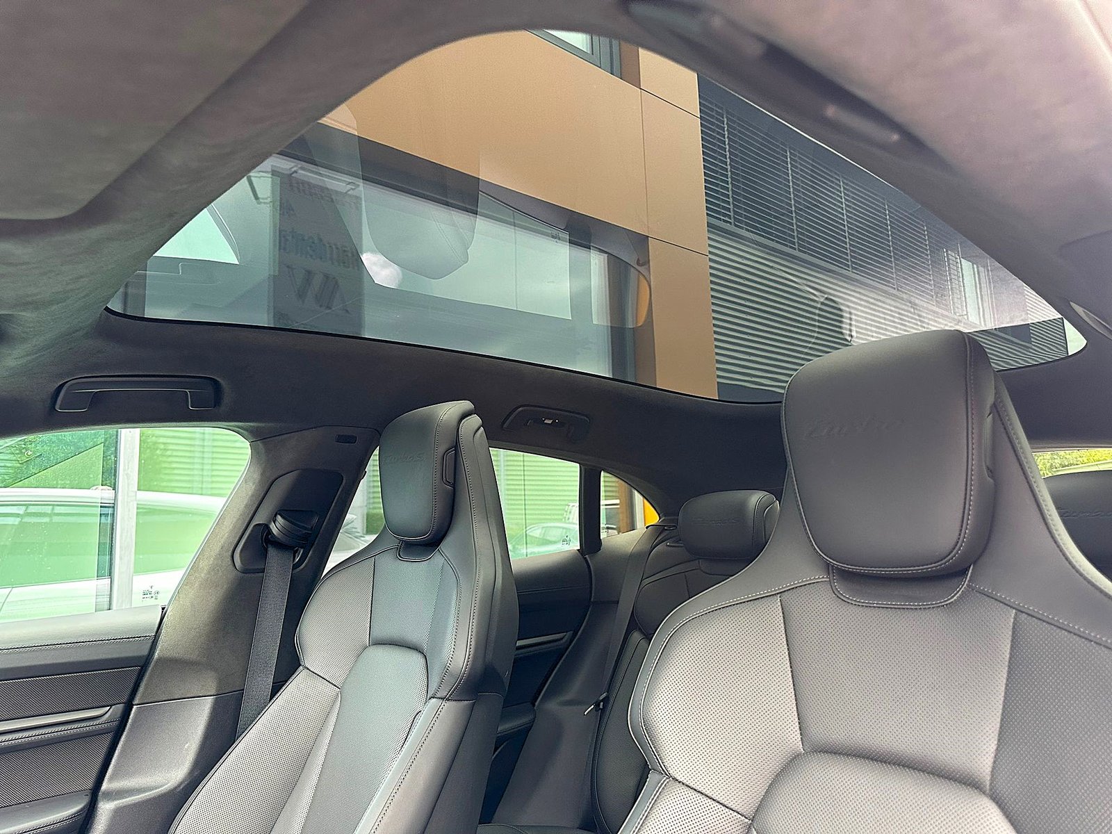 PORSCHE Taycan Cross Turismo Turbo S, Électrique, Occasion / Utilisé, Automatique - 6