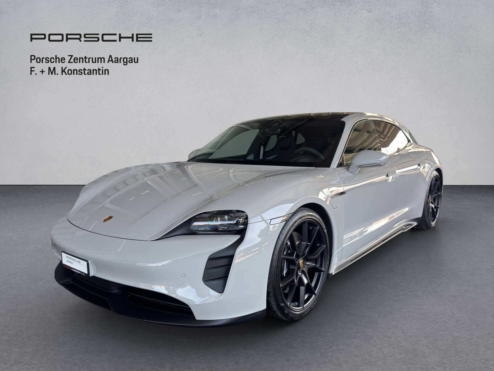 PORSCHE Taycan GTS Sport Turismo