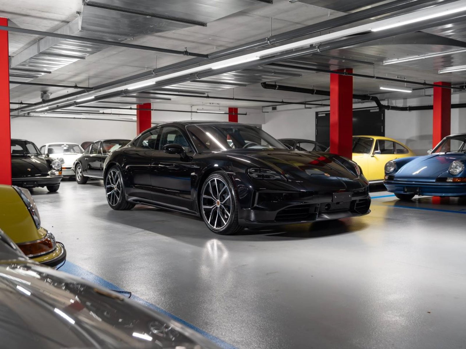 PORSCHE Taycan 4 Black Edition, Électrique, Voiture nouvelle, Automatique - 3
