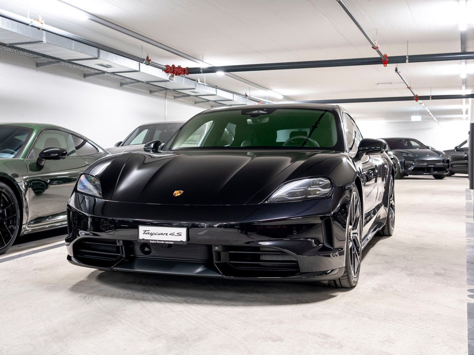 PORSCHE Taycan Sport Turismo 4S 104kWh Black Edition
