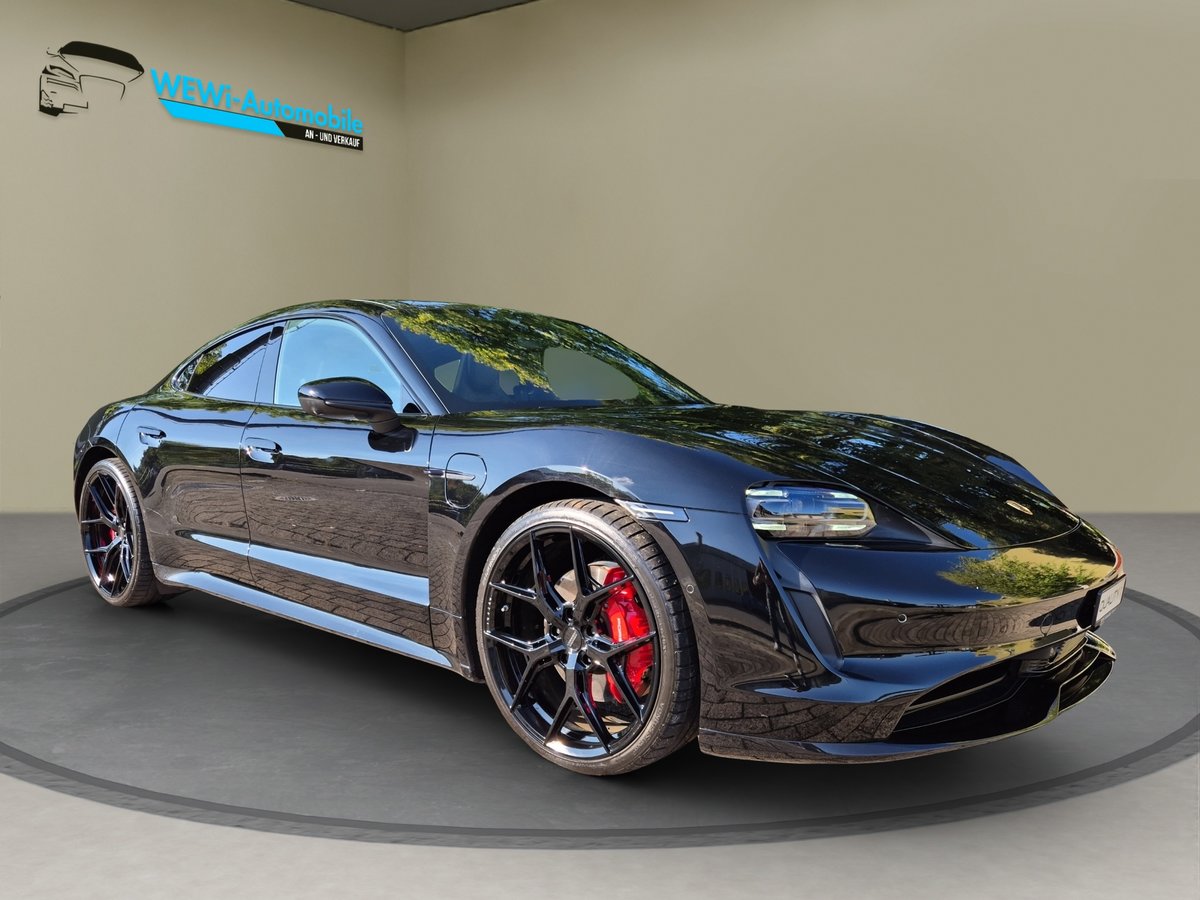 PORSCHE Taycan 4S