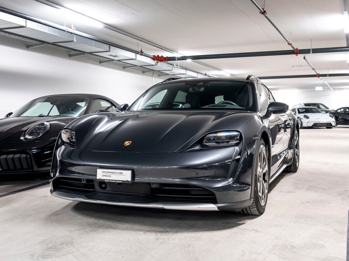 PORSCHE Taycan 4S Cross Turismo