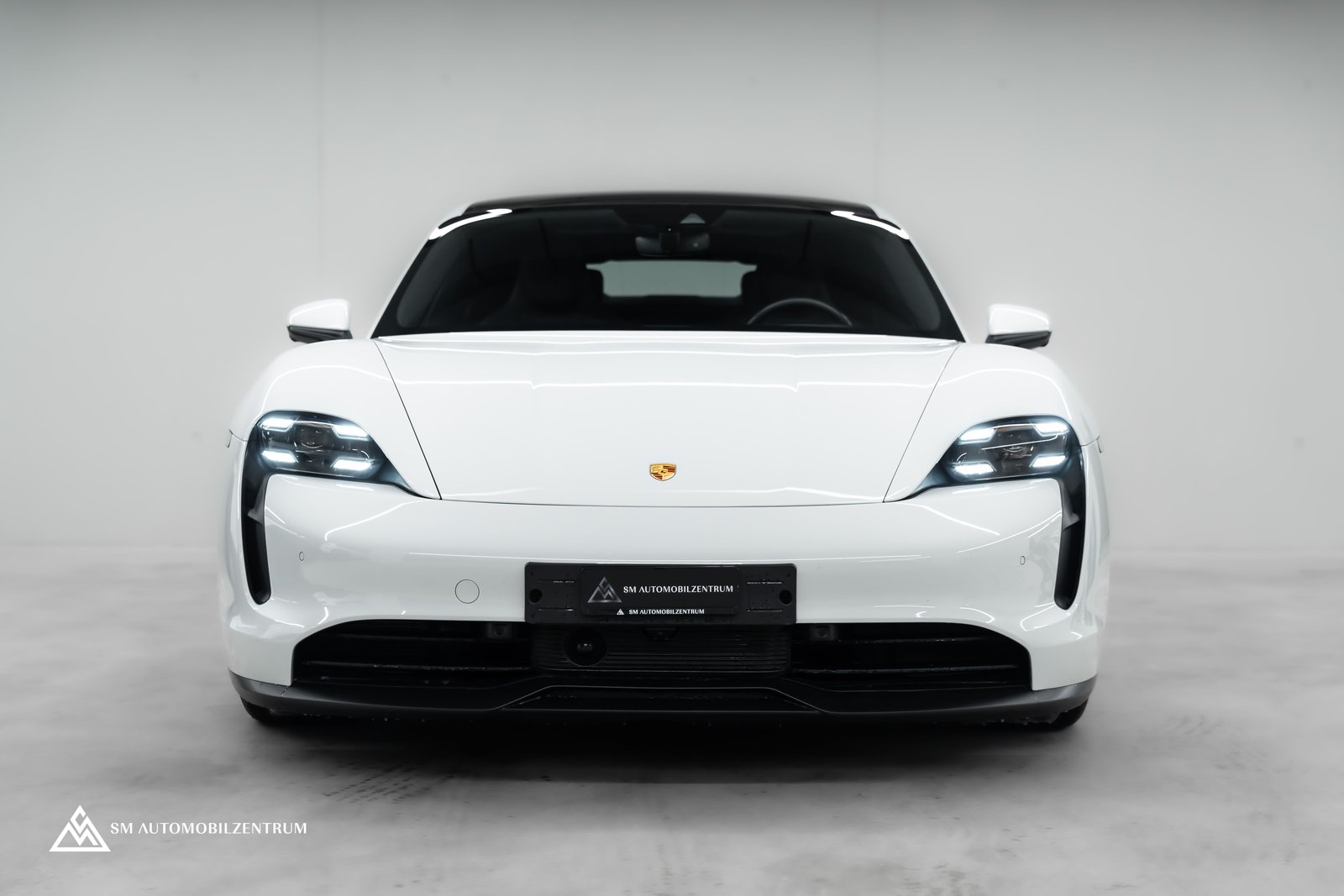 PORSCHE Taycan 4S Performance Batterie / Panorama / 360 / Hi, Electric, Second hand / Used, Automatic - 2