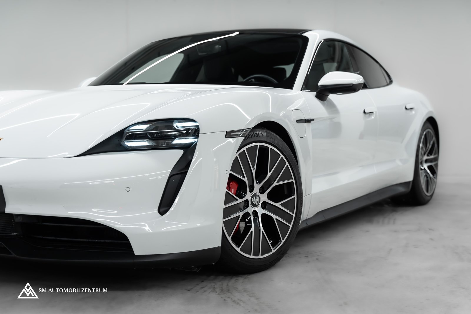 PORSCHE Taycan 4S Performance Batterie / Panorama / 360 / Hi, Electric, Second hand / Used, Automatic - 3