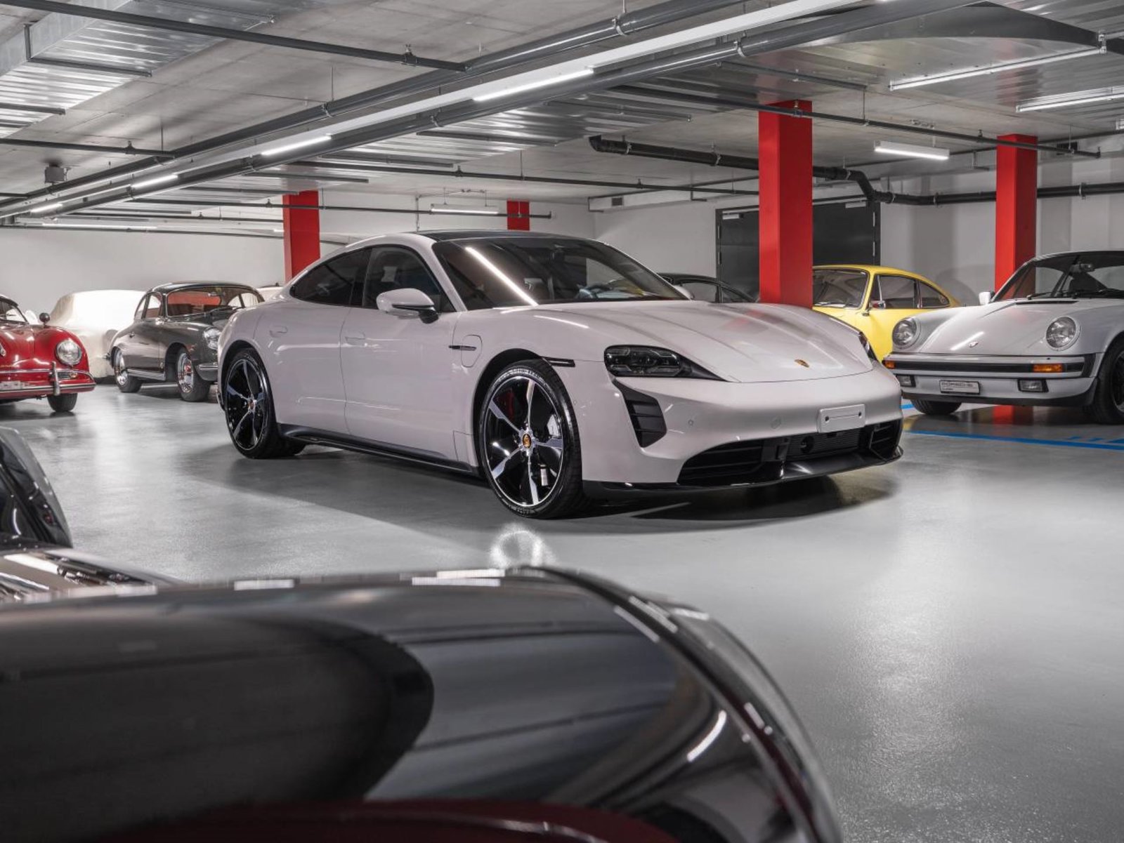 PORSCHE Taycan Turbo, Electric, Second hand / Used, Automatic - 6