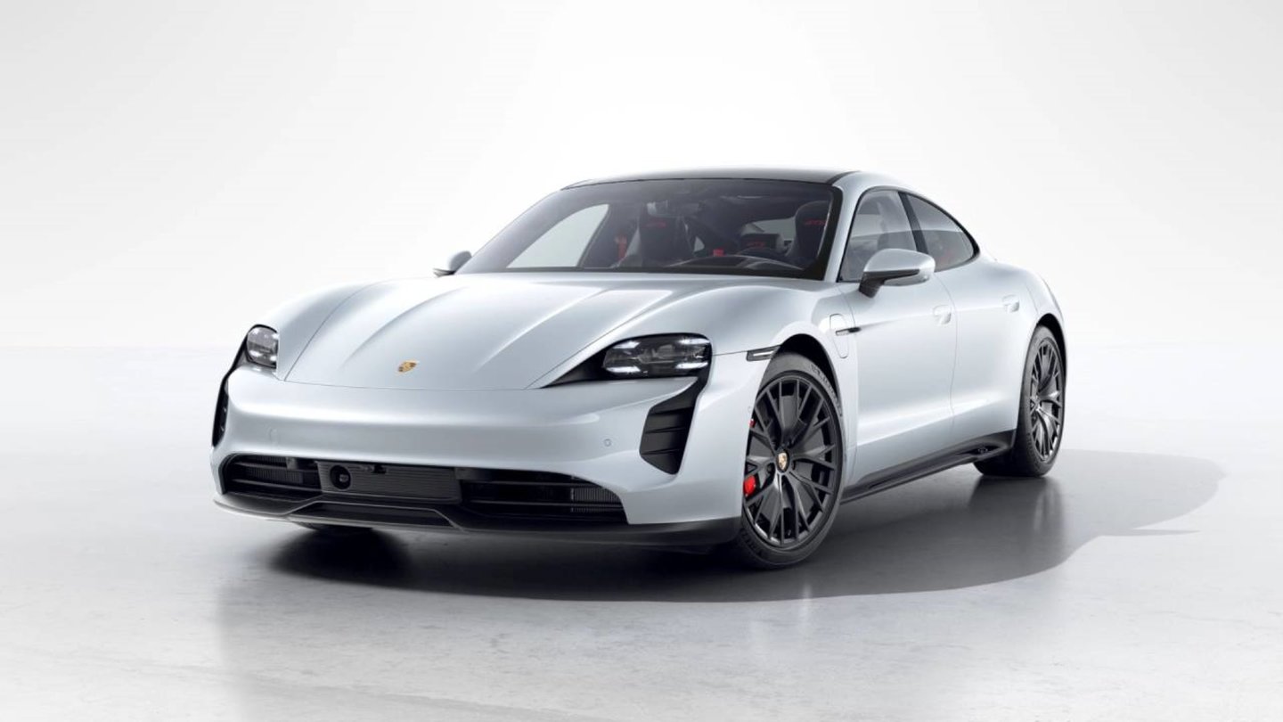 PORSCHE Taycan GTS