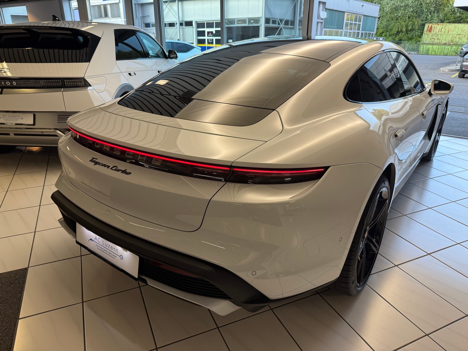 PORSCHE Taycan Turbo, Électrique, Occasion / Utilisé, Automatique - 4