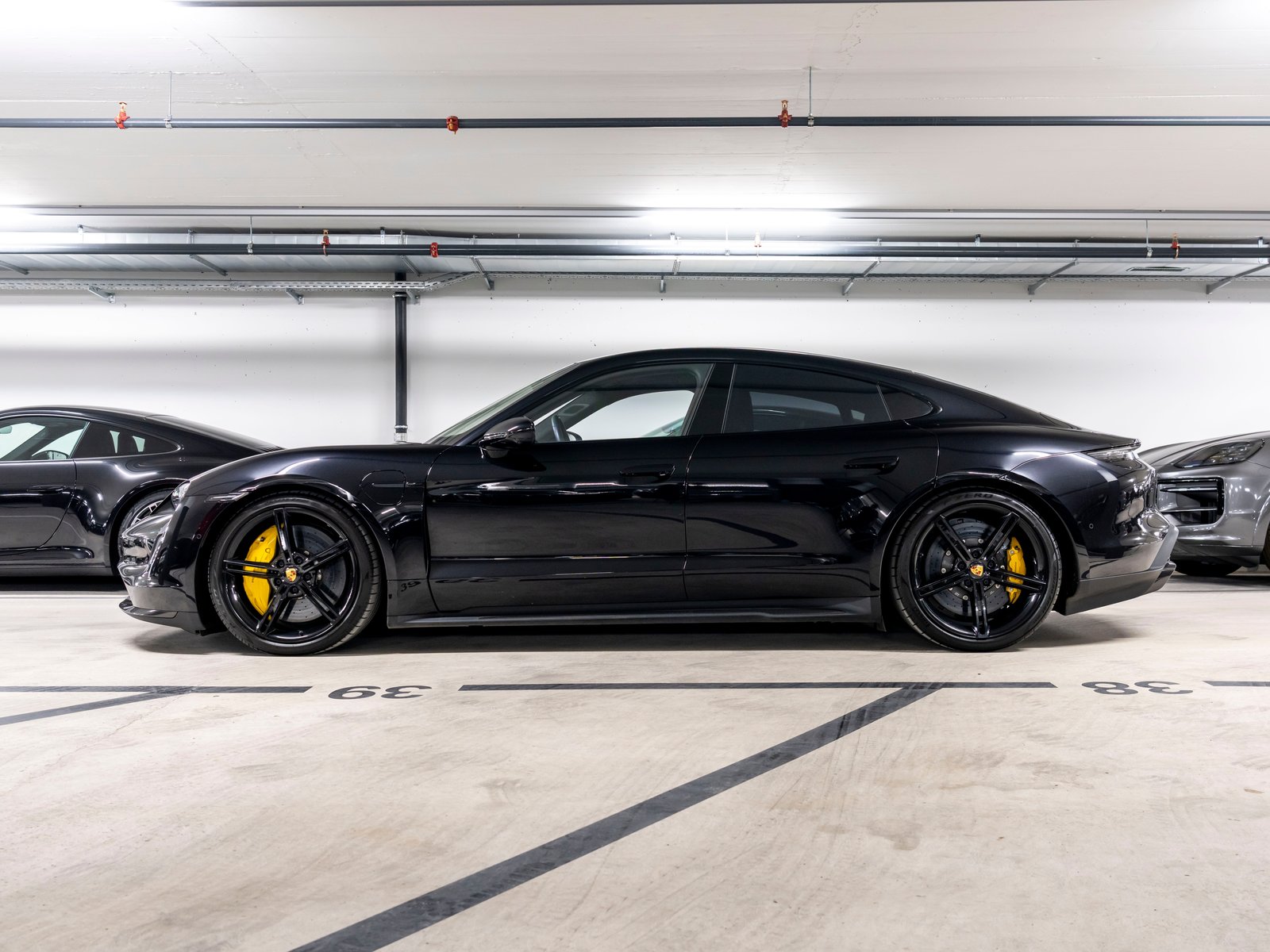 PORSCHE Taycan Turbo S, Electric, Second hand / Used, Automatic - 2