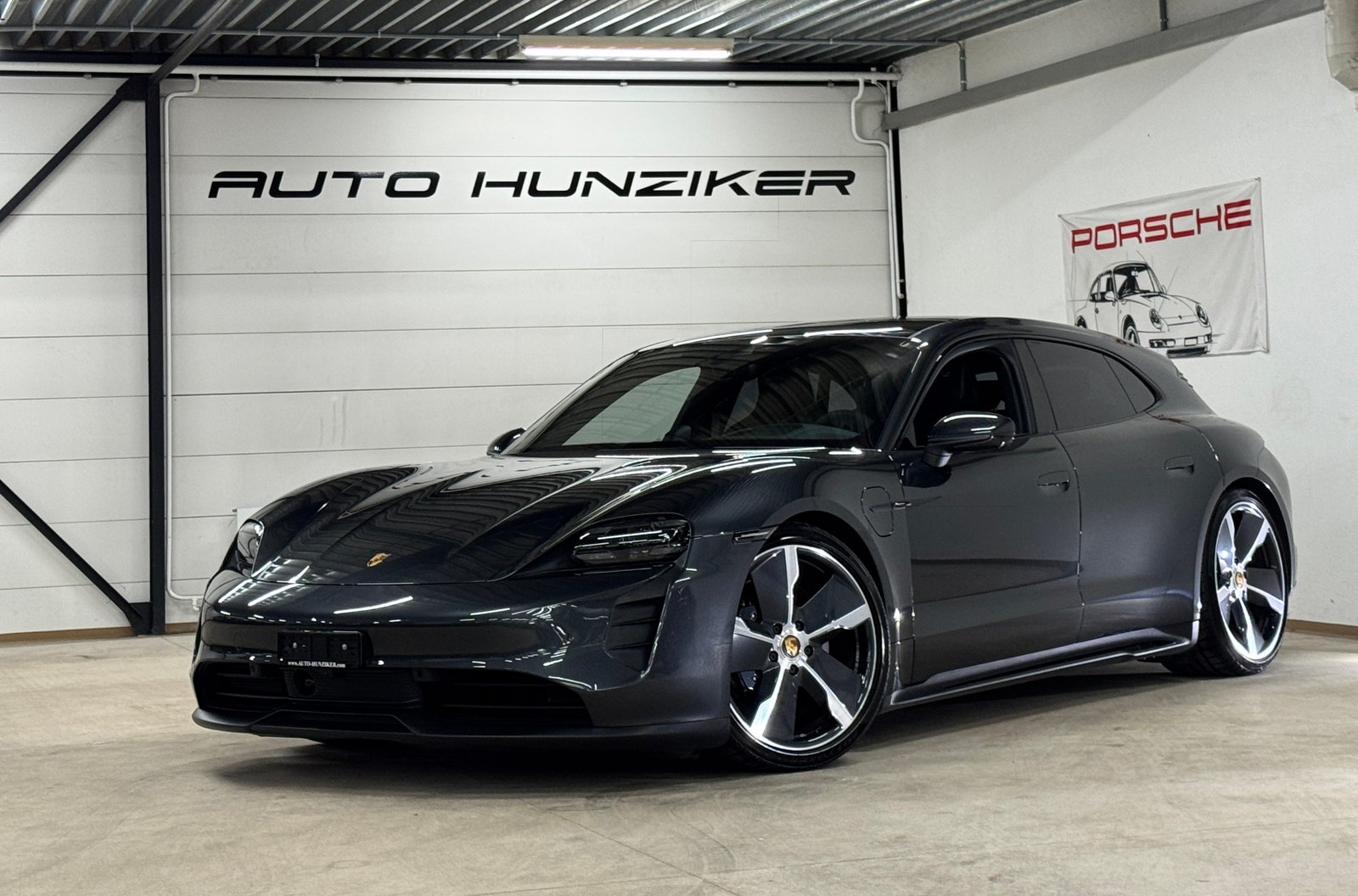 PORSCHE Taycan GTS Sport Turismo Performance Plus / Vollauss