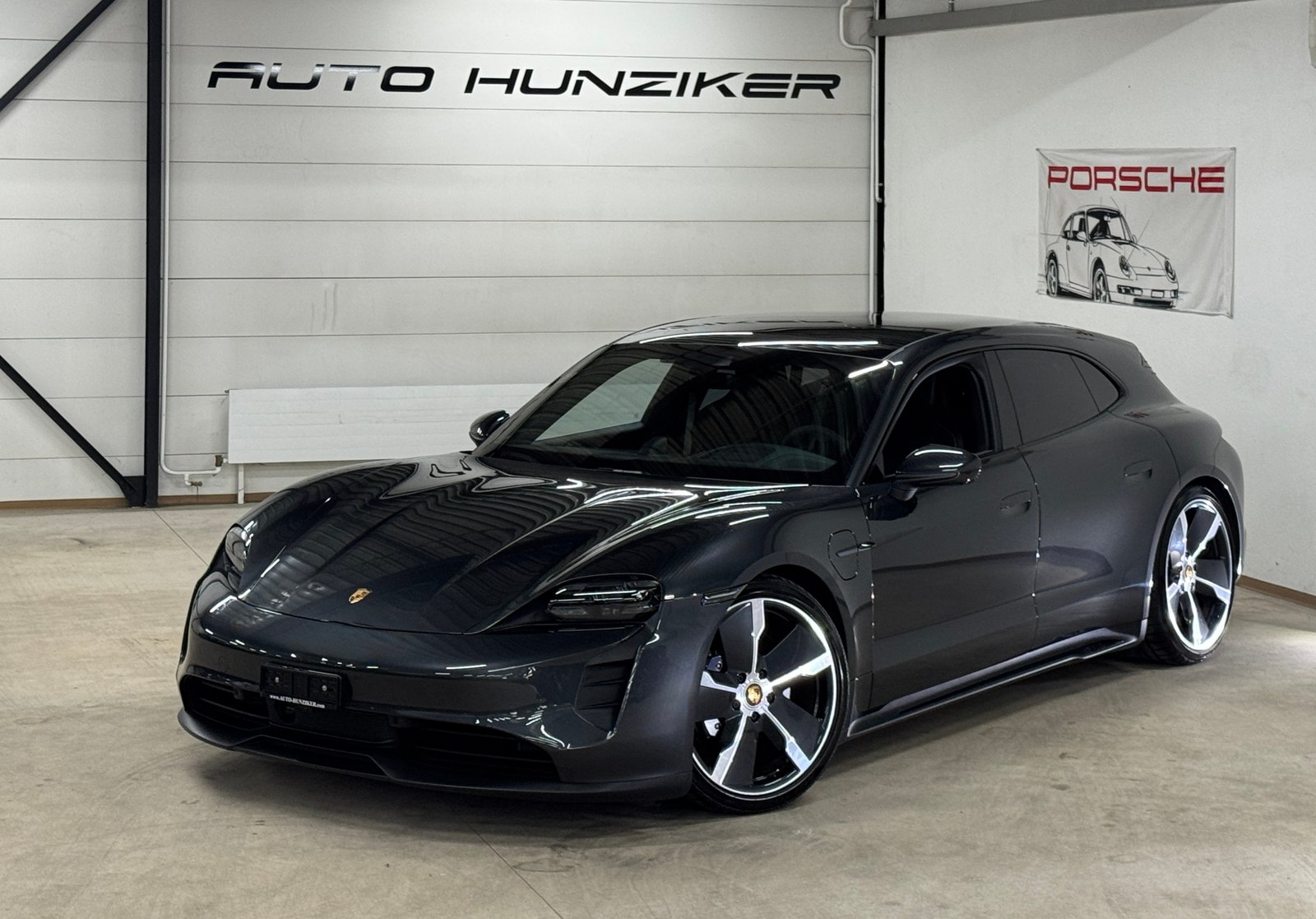 PORSCHE Taycan GTS Sport Turismo Performance Plus / Vollauss, Elettrica, Occasioni / Usate, Automatico - 2