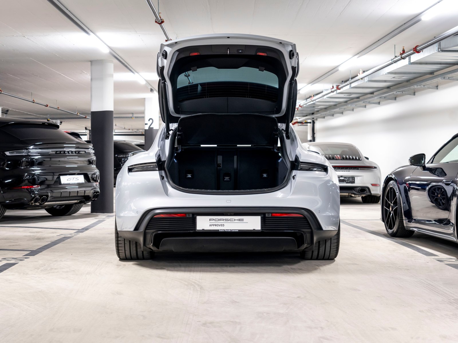 PORSCHE Taycan GTS Sport Turismo Performance Plus 93,4kWh, Électrique, Occasion / Utilisé, Automatique - 6