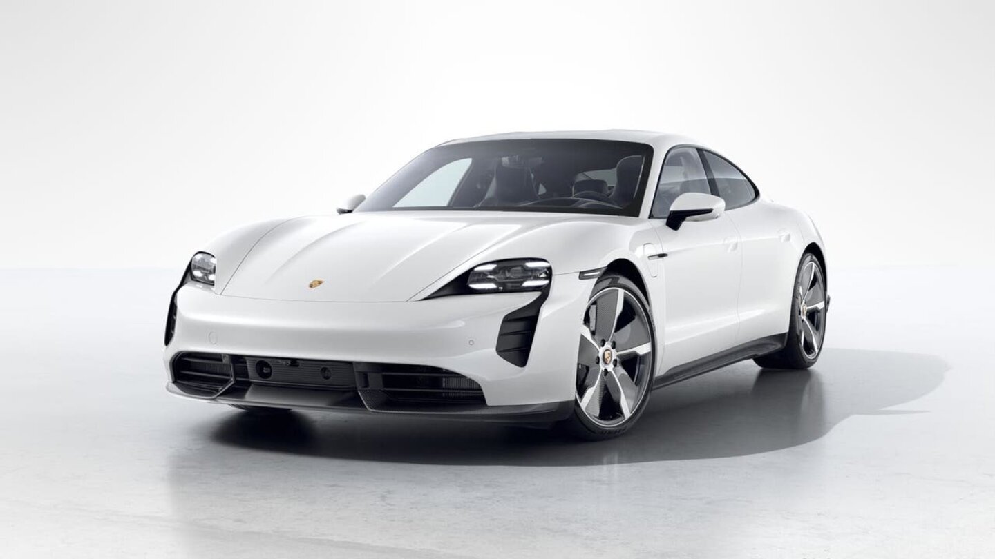 PORSCHE Taycan Turbo S