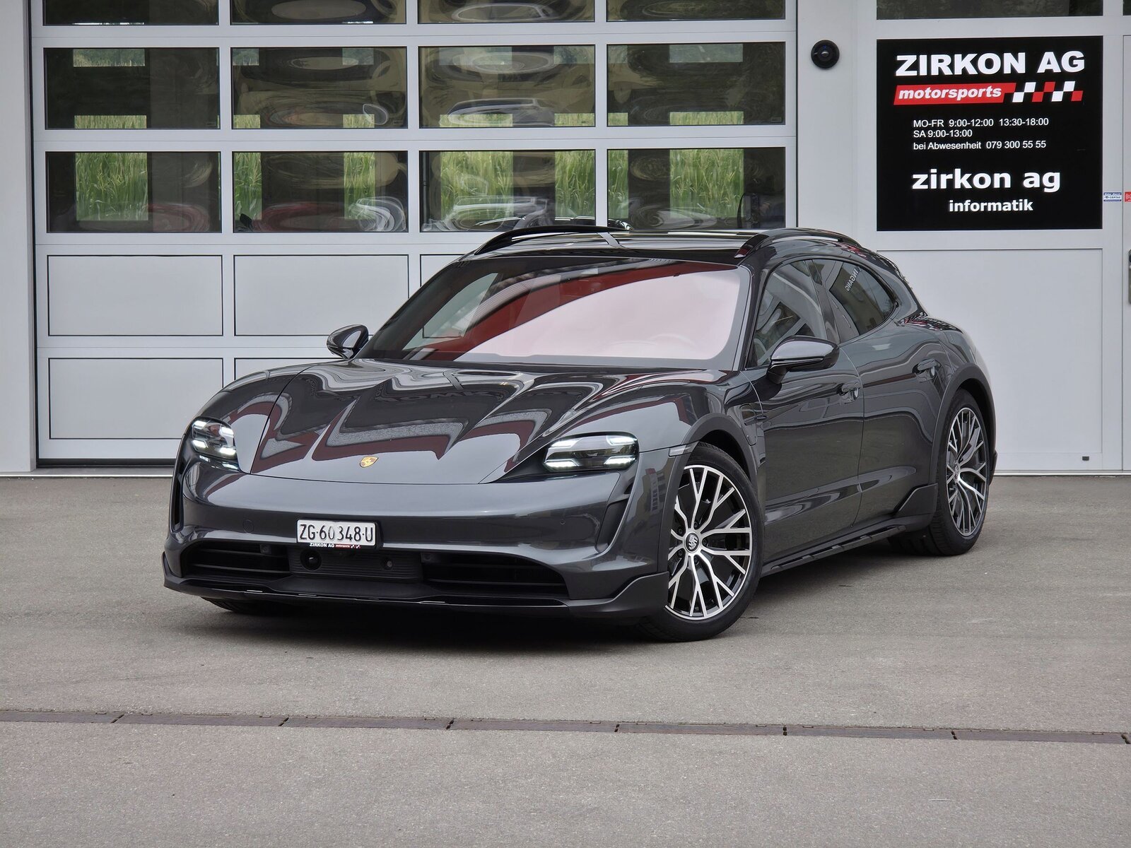PORSCHE Taycan 4 Cross Turismo