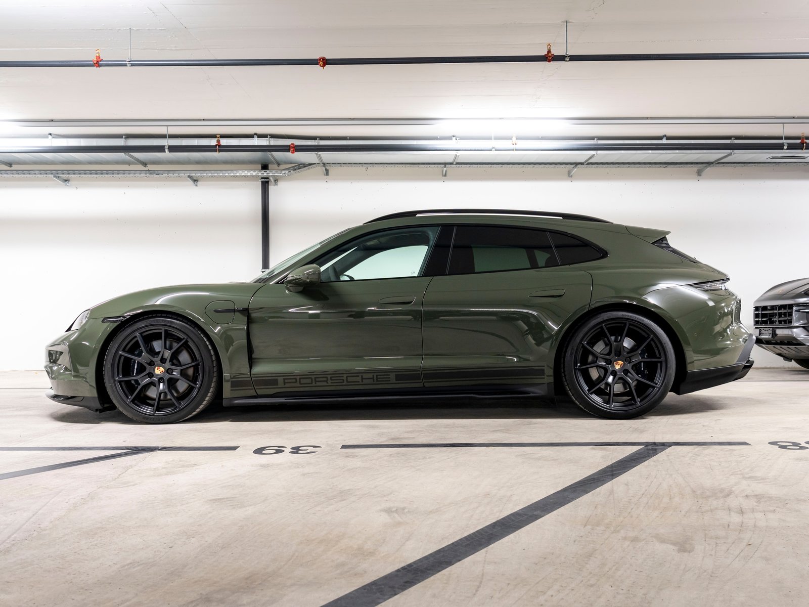 PORSCHE Taycan Sport Turismo GTS 104kWh, Elektro, Vorführwagen, Automatik - 2