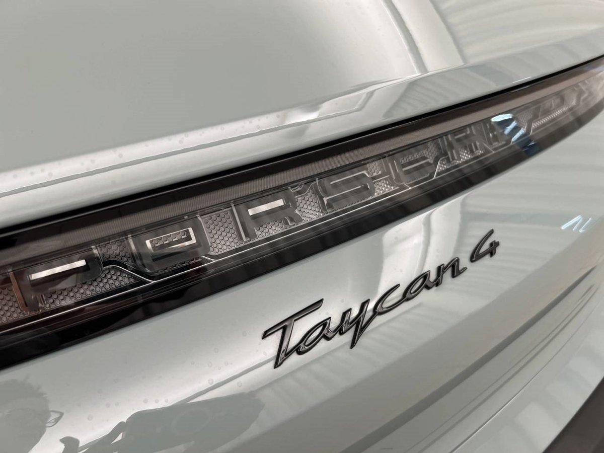 PORSCHE TAYCAN 4 Cross Turismo, Elektro, Occasion / Gebraucht, Automatik - 6