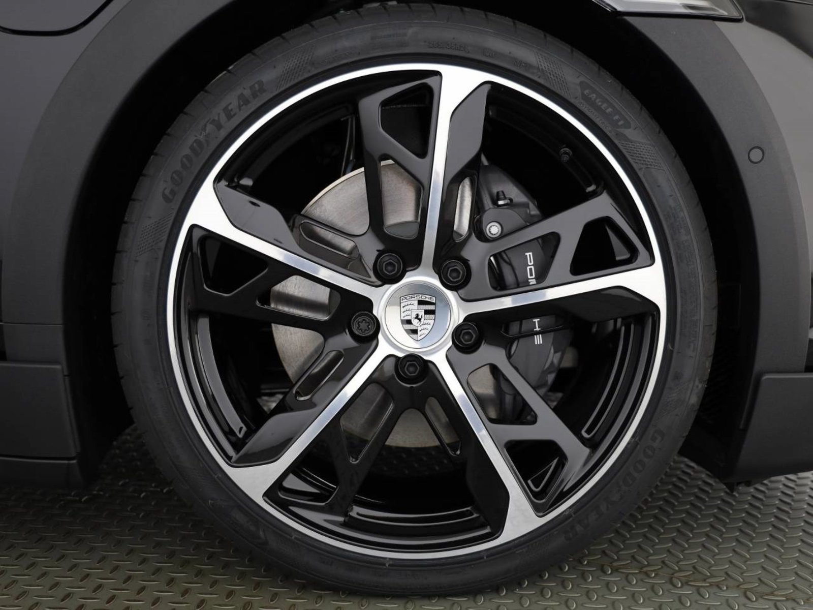 PORSCHE Taycan 4 Cross Turismo, Électrique, Occasion / Utilisé, Automatique - 6