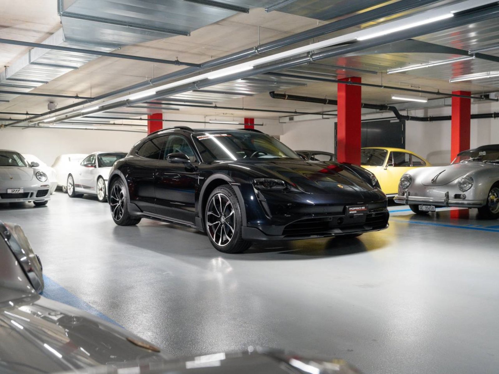 PORSCHE Taycan 4 Cross Turismo, Elektro, Occasion / Gebraucht, Automatik - 3