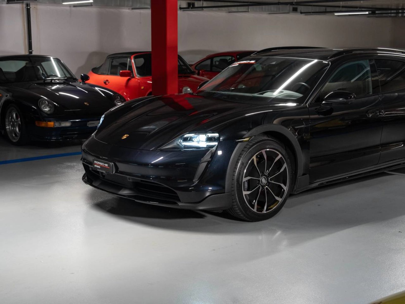 PORSCHE Taycan 4 Cross Turismo, Elektro, Occasion / Gebraucht, Automatik - 7