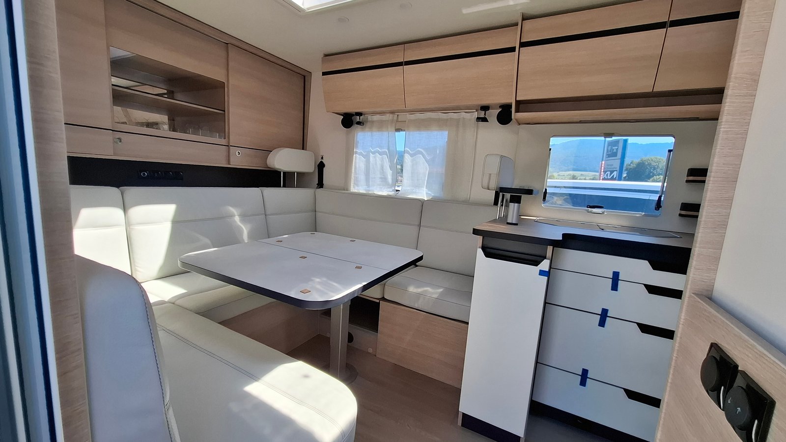 RAPIDO 854F, Diesel, Voiture nouvelle, Automatique - 5