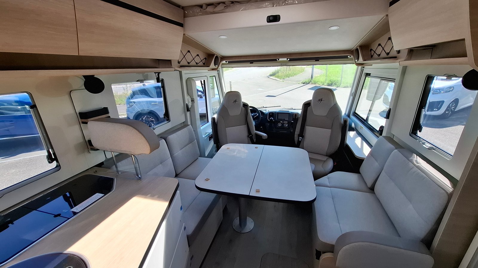 RAPIDO 896F, Diesel, Voiture nouvelle, Automatique - 6
