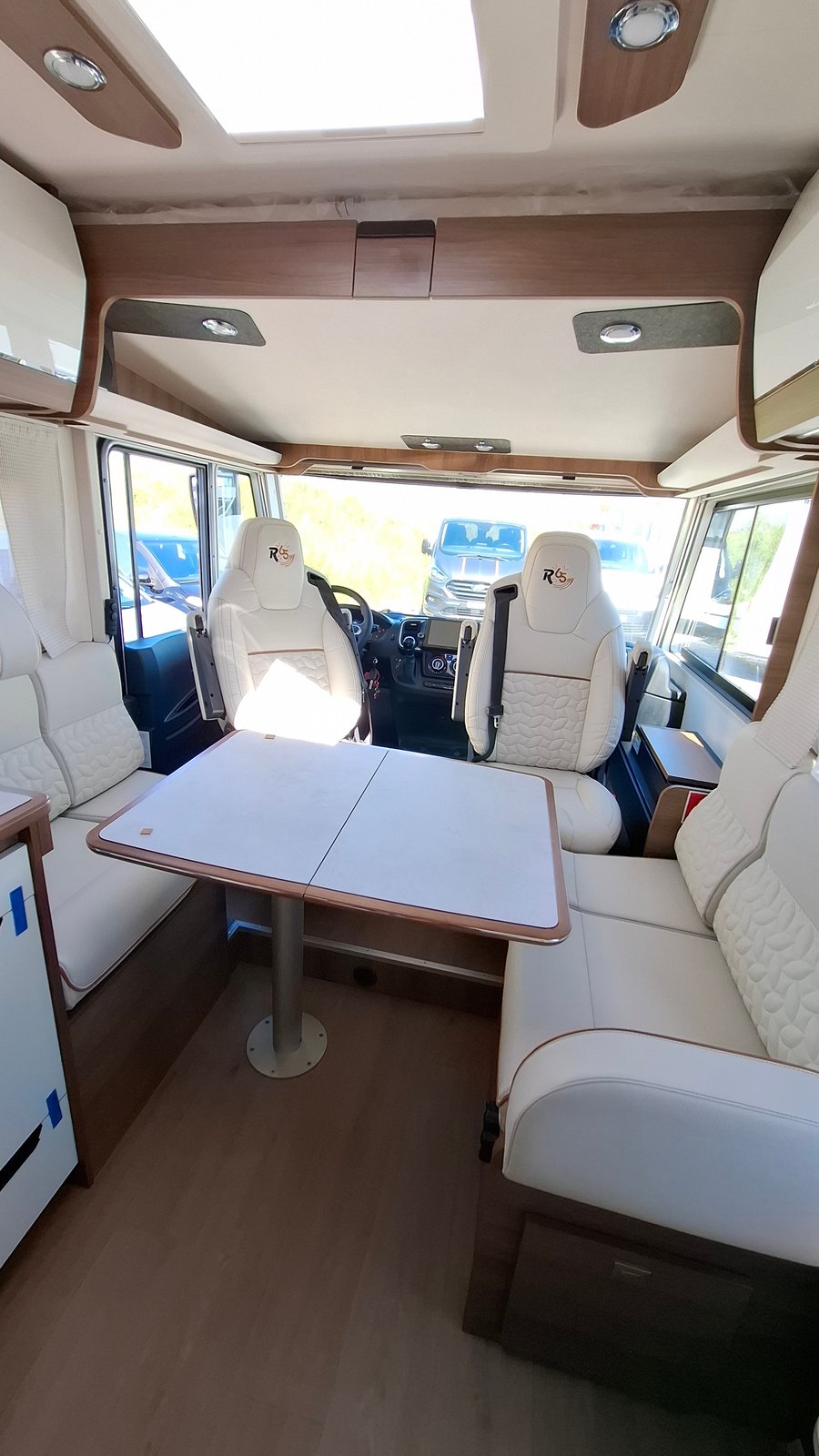RAPIDO C86i 65 ans, Diesel, Voiture nouvelle, Automatique - 6