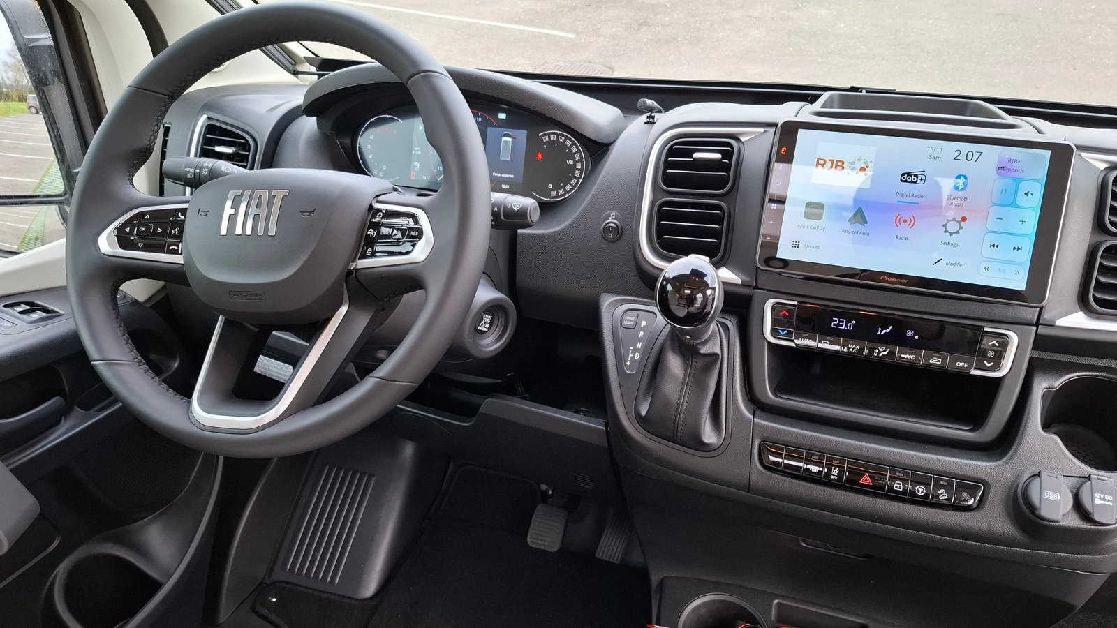 RAPIDO V62 65 ans, Diesel, Neuwagen, Automatik - 4