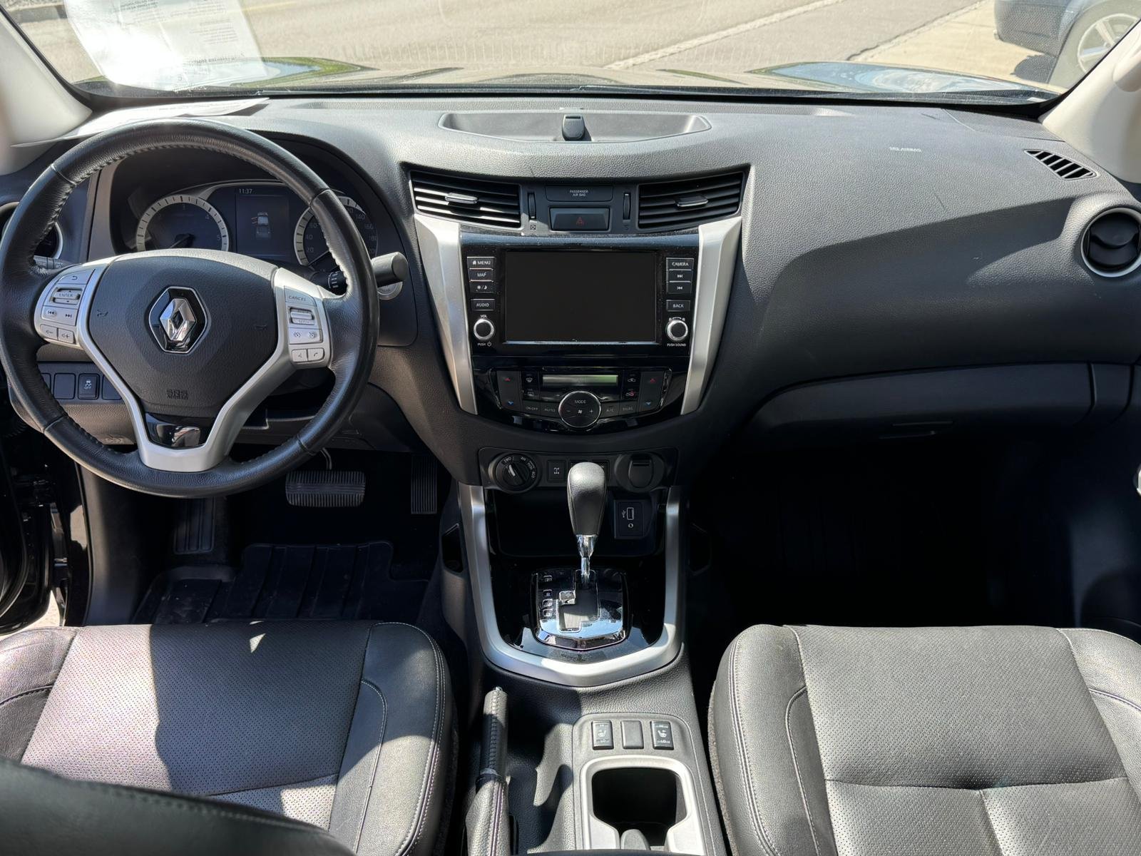 RENAULT Alaskan Pick-up 2.3 dCi 190 TwinTurbo Int. 4x4, Diesel, Occasion / Utilisé, Automatique - 6