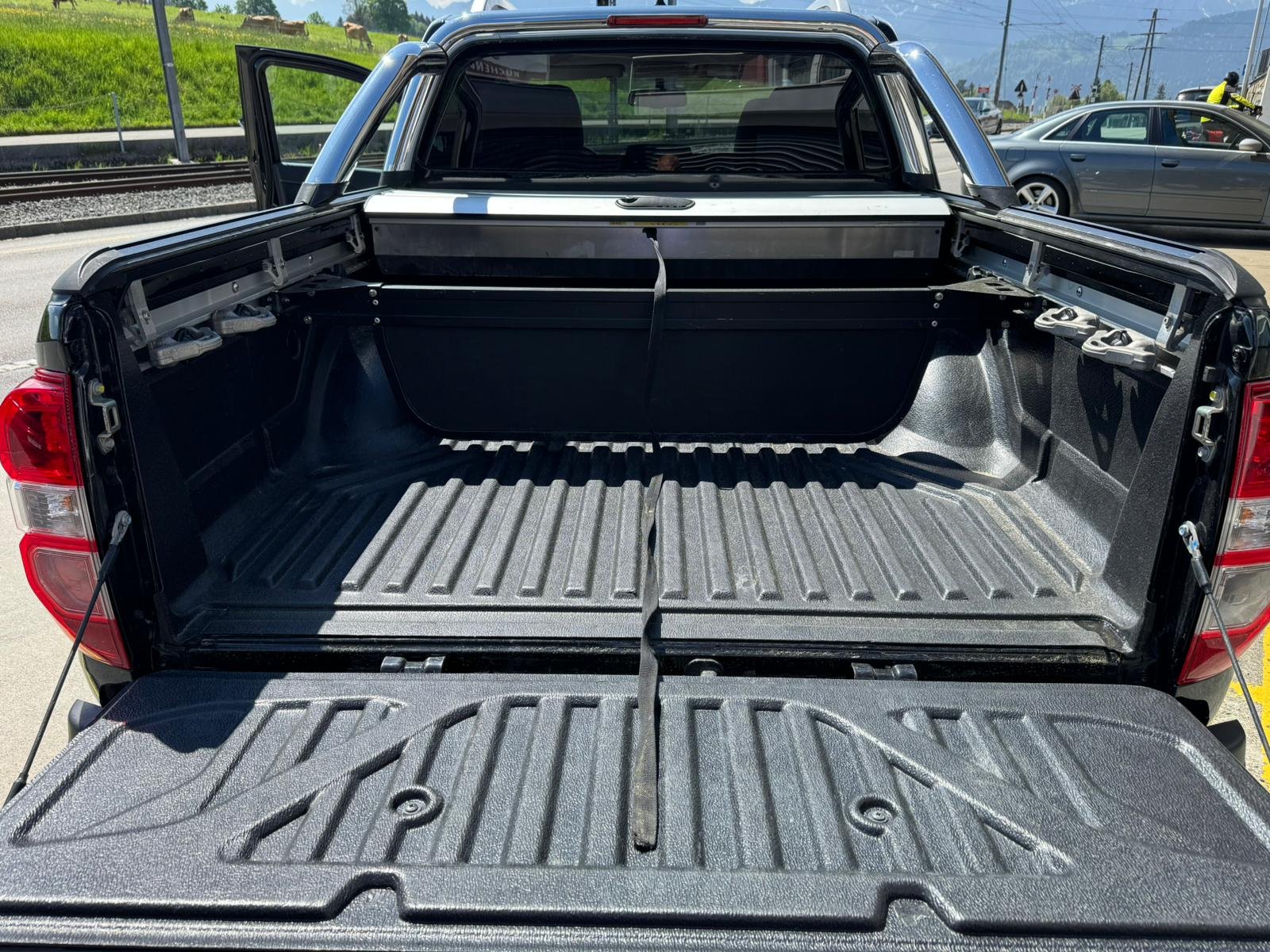 RENAULT Alaskan Pick-up 2.3 dCi 190 TwinTurbo Int. 4x4, Diesel, Occasion / Utilisé, Automatique - 7