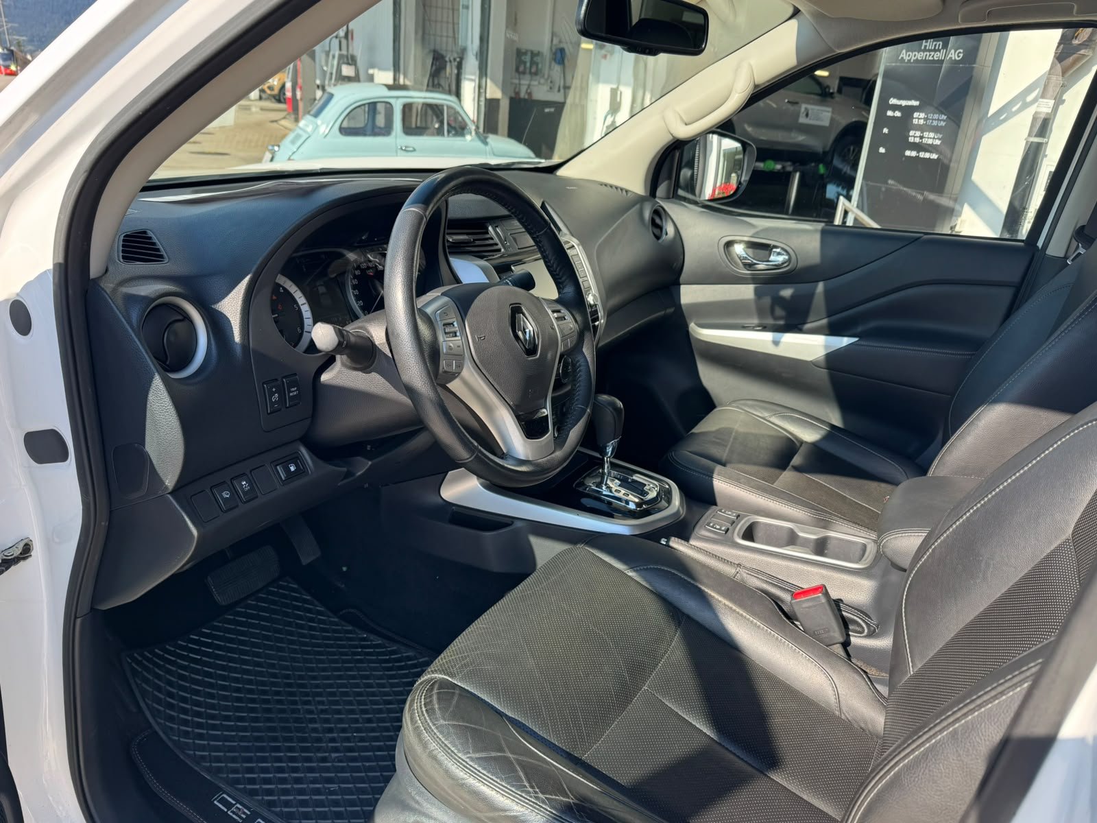 RENAULT Alaskan Pick-up 2.3 dCi 190 TwinTurbo ICE 4x4, Diesel, Occasion / Gebraucht, Automatik - 5