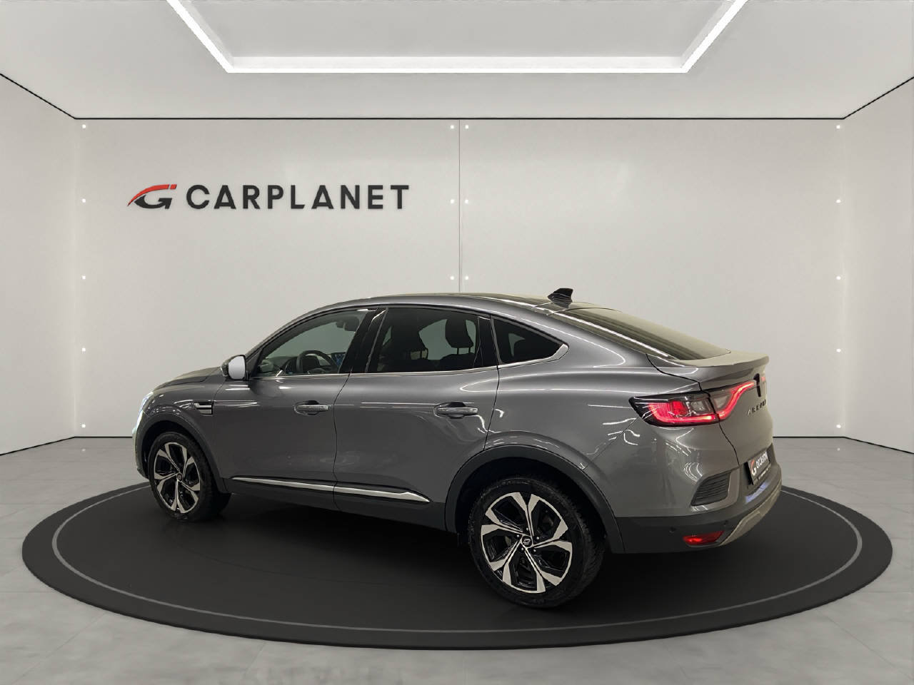 RENAULT Arkana 1.3 TCe techno EDC, Mild-Hybrid Benzin/Elektro, Occasion / Gebraucht, Automatik - 3