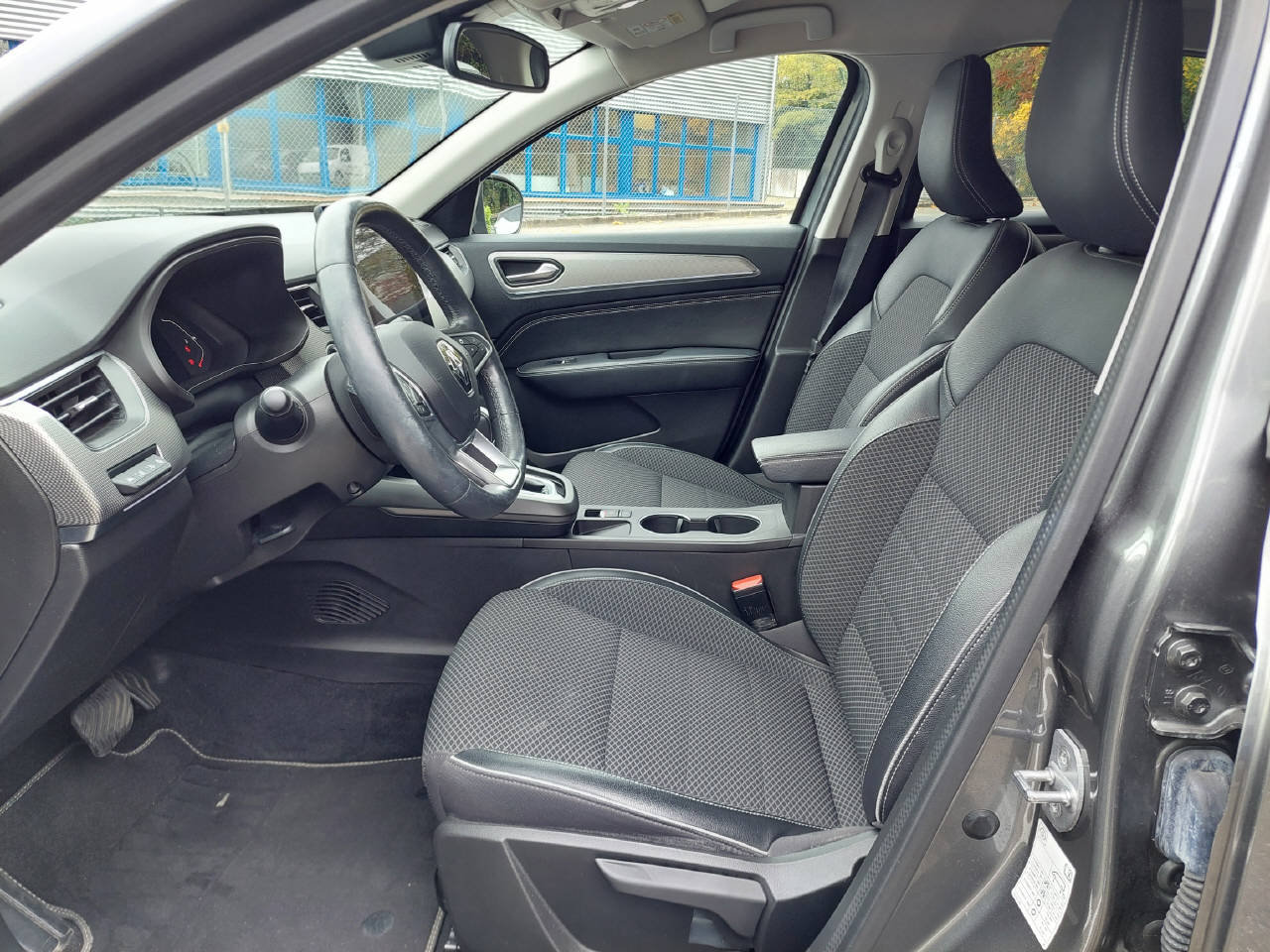RENAULT Arkana 1.6 E-Tech Intens 145, Hybride Intégral Essence/Électricité, Occasion / Utilisé, Automatique - 6
