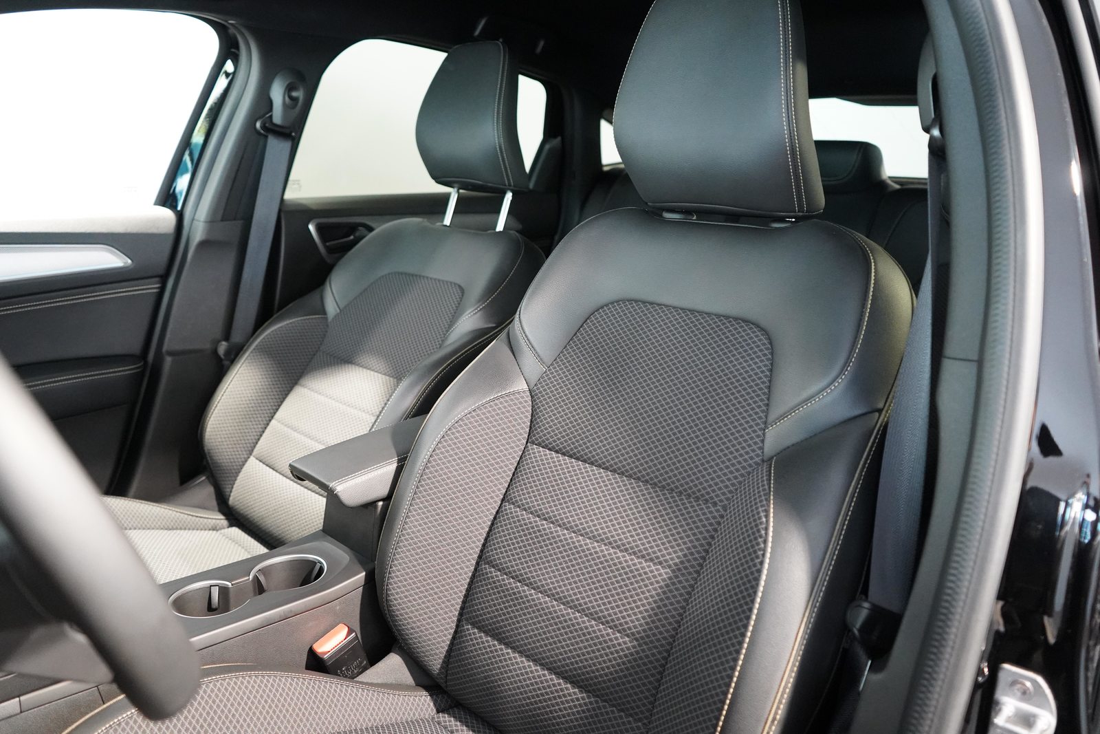 RENAULT Arkana 1.6 E-Tech techno, Hybride Integrale Benzina/Elettrica, Occasioni / Usate, Automatico - 6