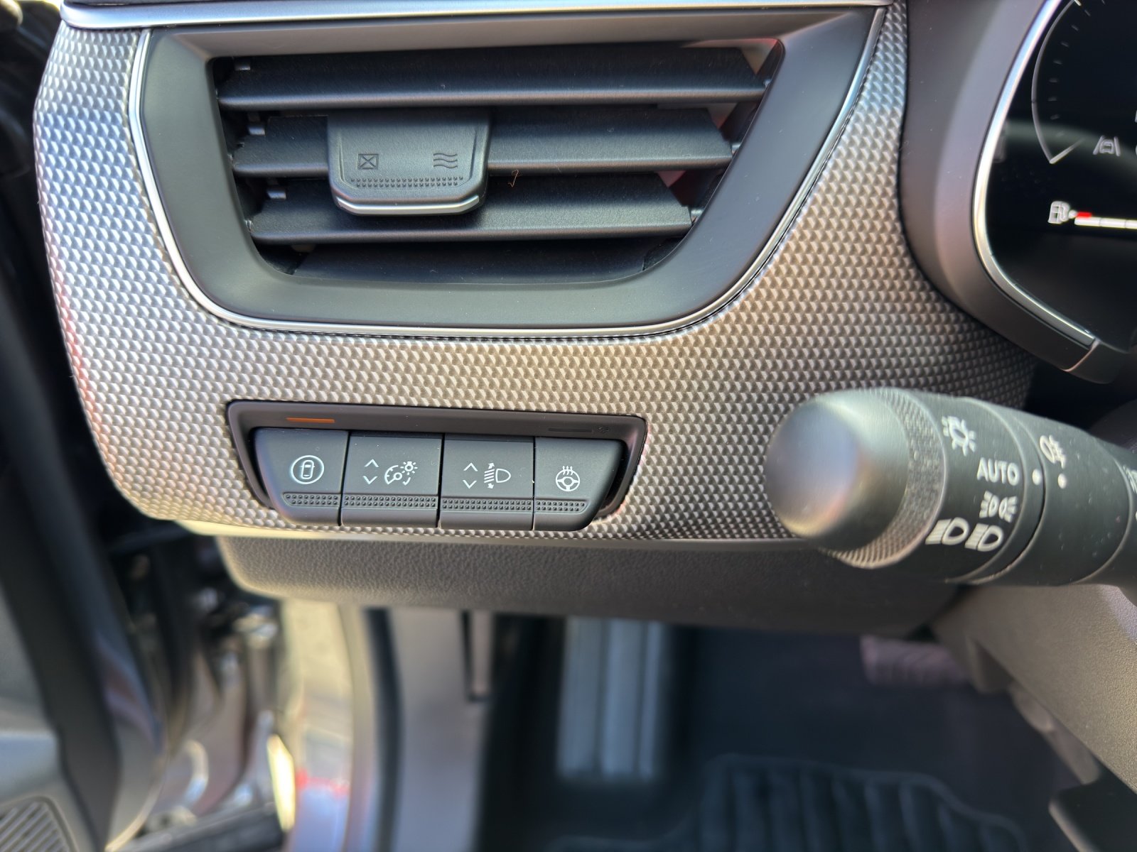 RENAULT Arkana 1.3 TCe Techno EDC, Mild-Hybrid Petrol/Electric, Second hand / Used, Automatic - 6