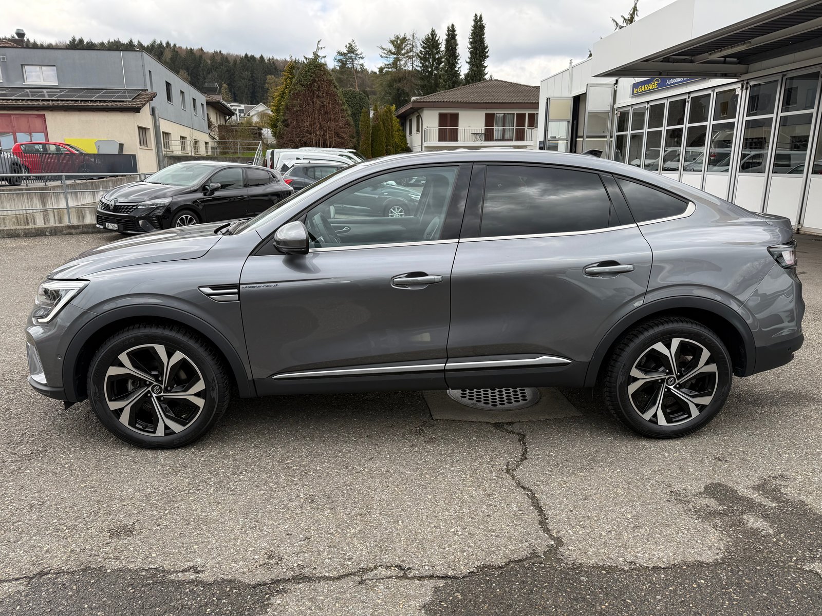 RENAULT Arkana 1.3 TCe Techno EDC, Mild-Hybrid Petrol/Electric, Second hand / Used, Automatic - 3