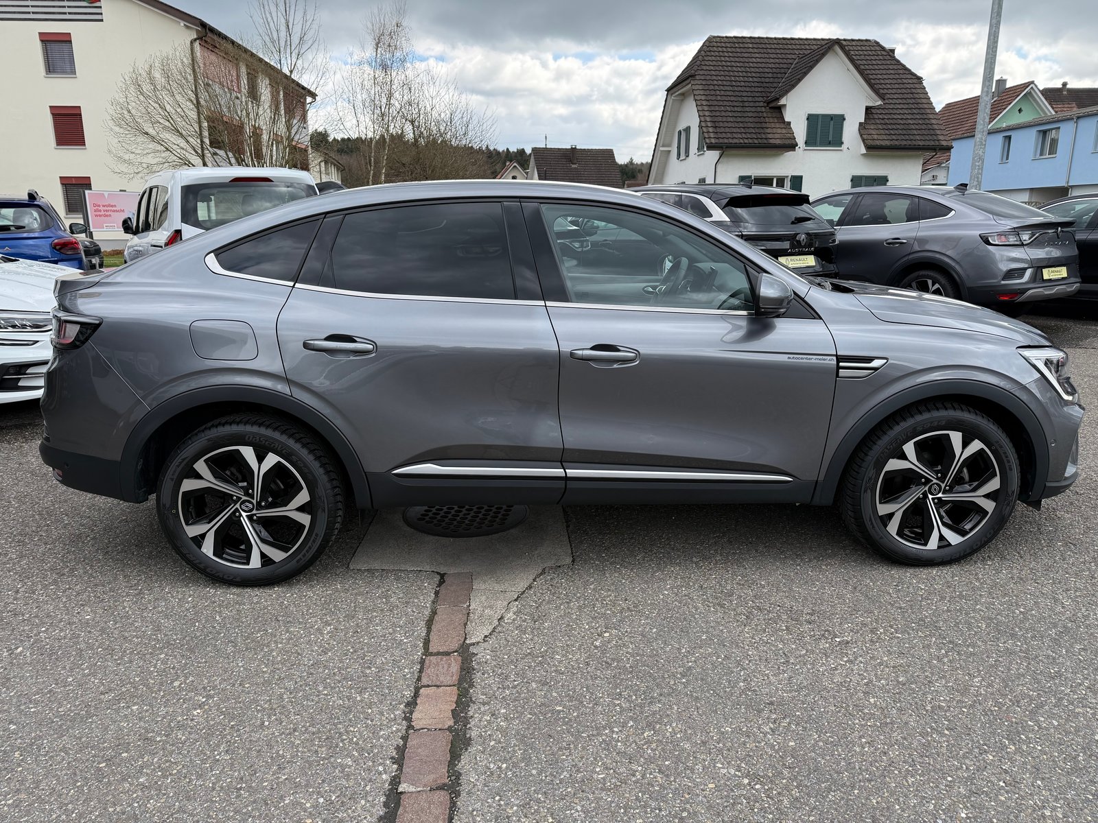 RENAULT Arkana 1.3 TCe Techno EDC, Mild-Hybrid Petrol/Electric, Second hand / Used, Automatic - 7