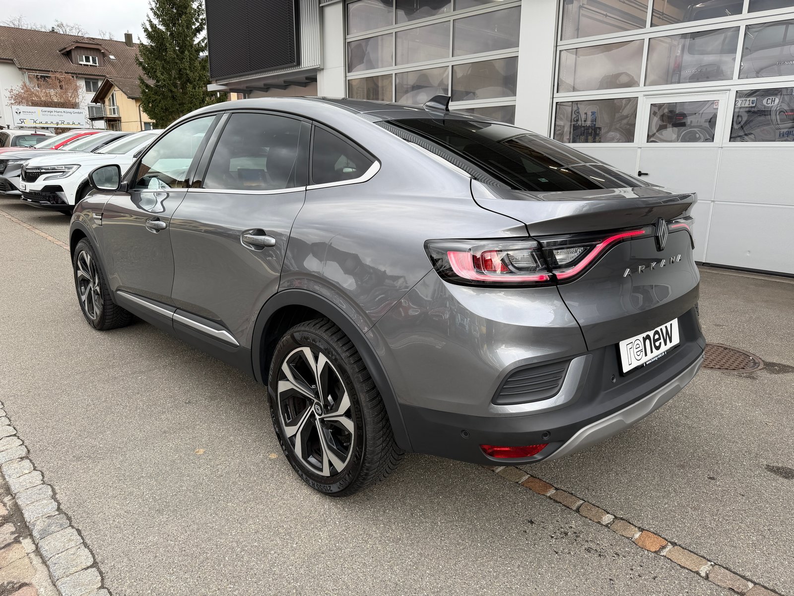 RENAULT Arkana 1.3 TCe techno EDC, Mild-Hybrid Benzin/Elektro, Occasion / Gebraucht, Automatik - 2