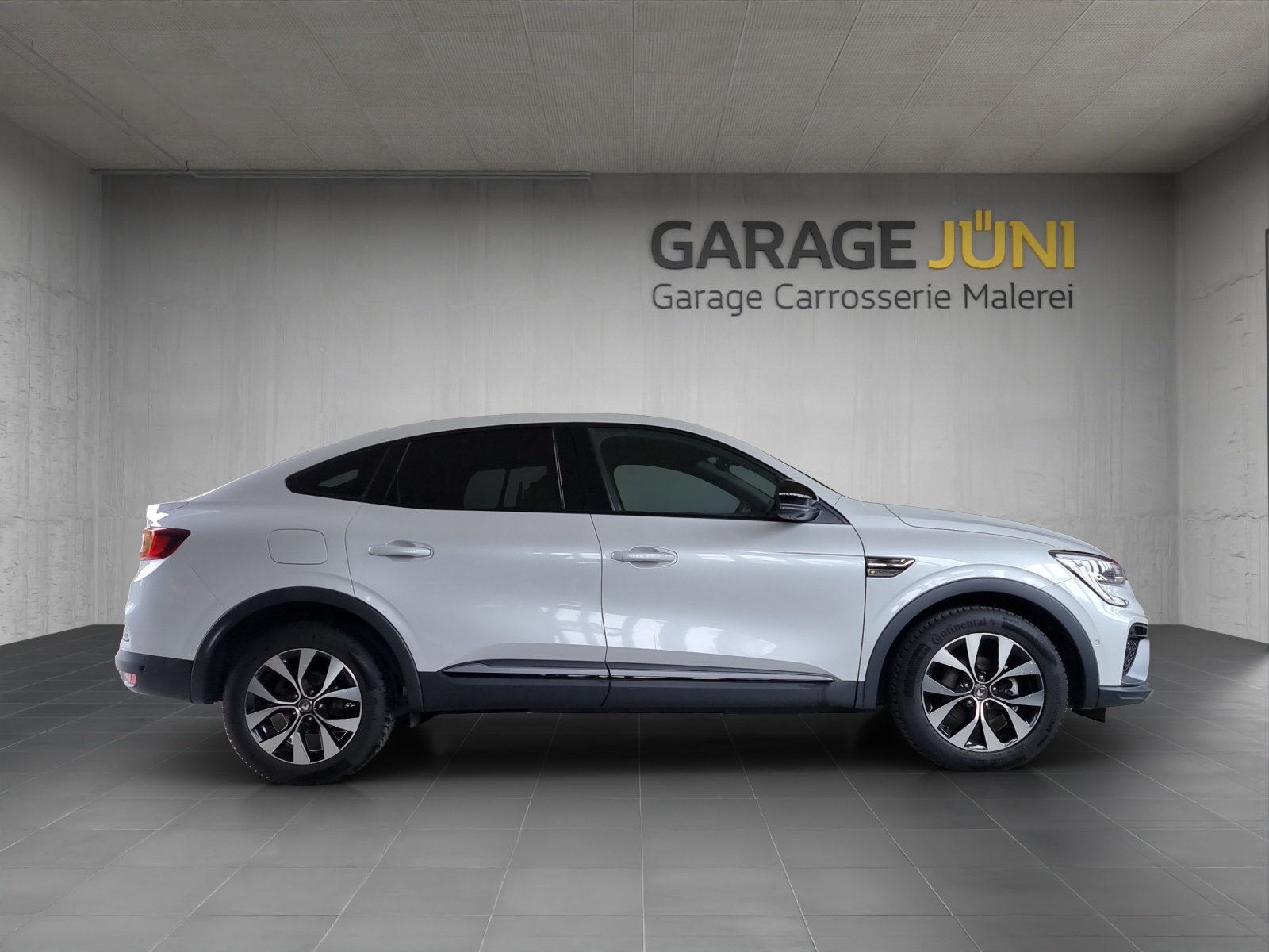 RENAULT Arkana 1.3 TCe R.S. Line EDC, Mild-Hybrid Benzin/Elektro, Occasion / Gebraucht, Automatik - 2