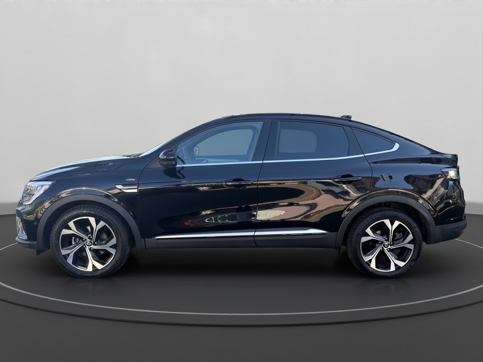 RENAULT Arkana 1.6 E-Tech techno, Full-Hybrid Petrol/Electric, Second hand / Used, Automatic - 3
