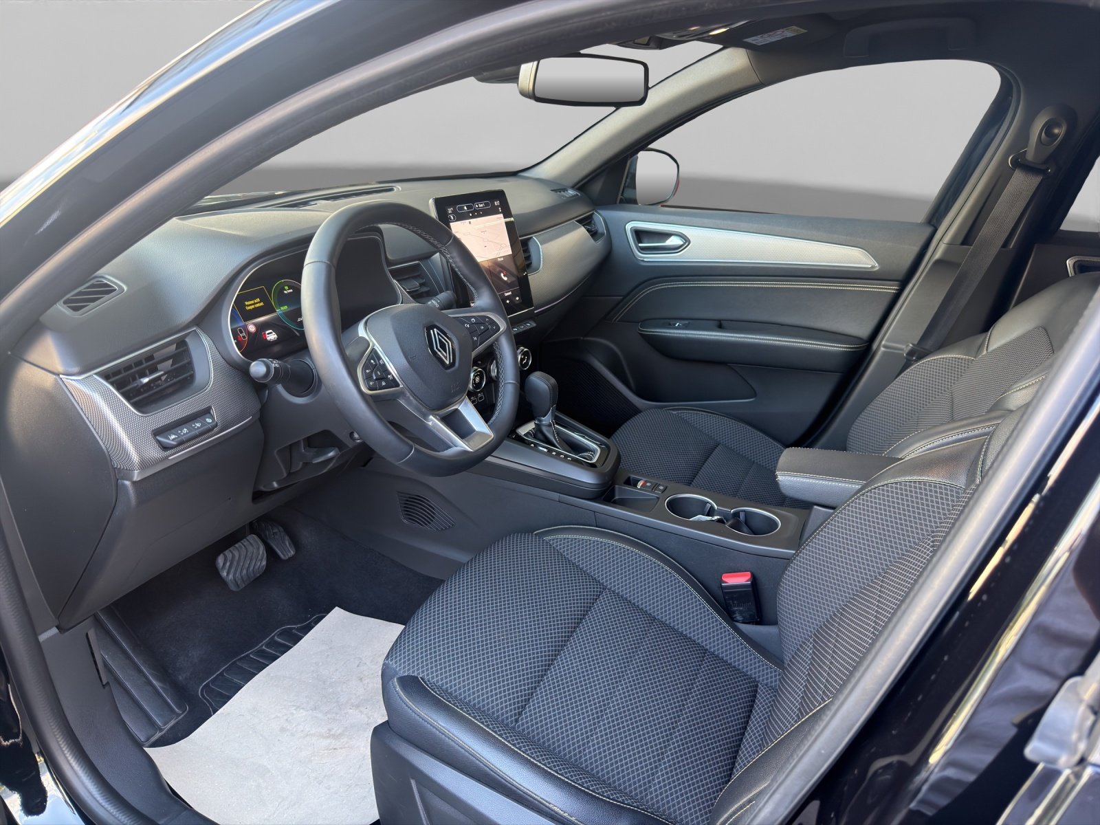 RENAULT Arkana 1.6 E-Tech techno, Full-Hybrid Petrol/Electric, Second hand / Used, Automatic - 7