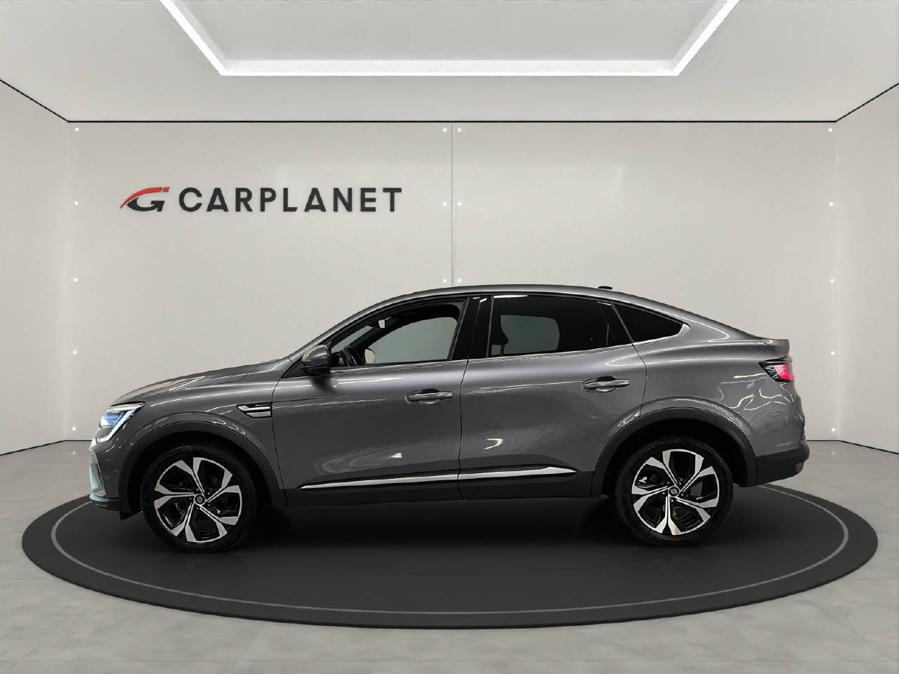 RENAULT Arkana 1.3 TCe techno EDC, Mild-Hybrid Benzin/Elektro, Occasion / Gebraucht, Automatik - 3