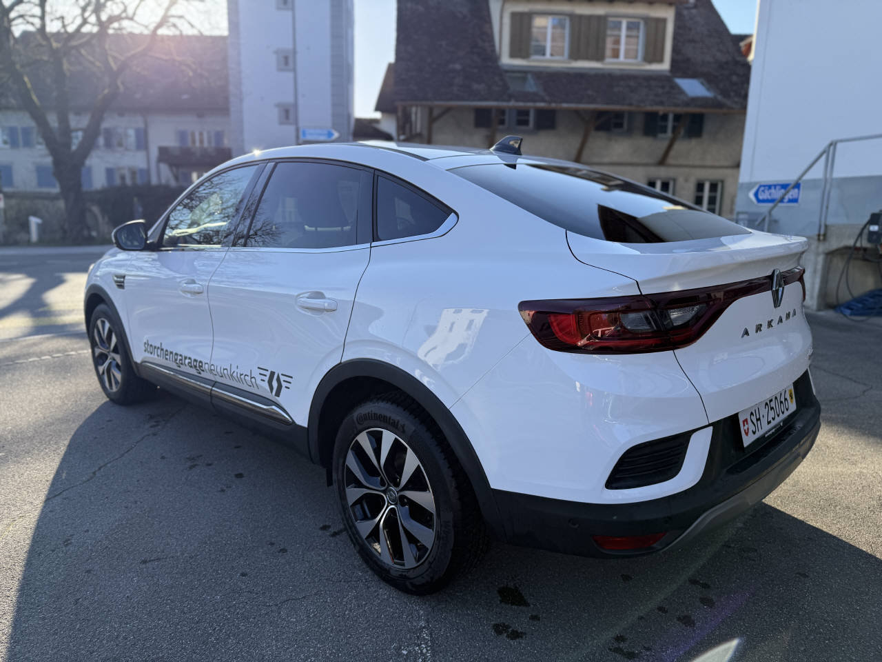 RENAULT Arkana INTENS E-TECH 145, Full-Hybrid Petrol/Electric, Second hand / Used, Automatic - 2