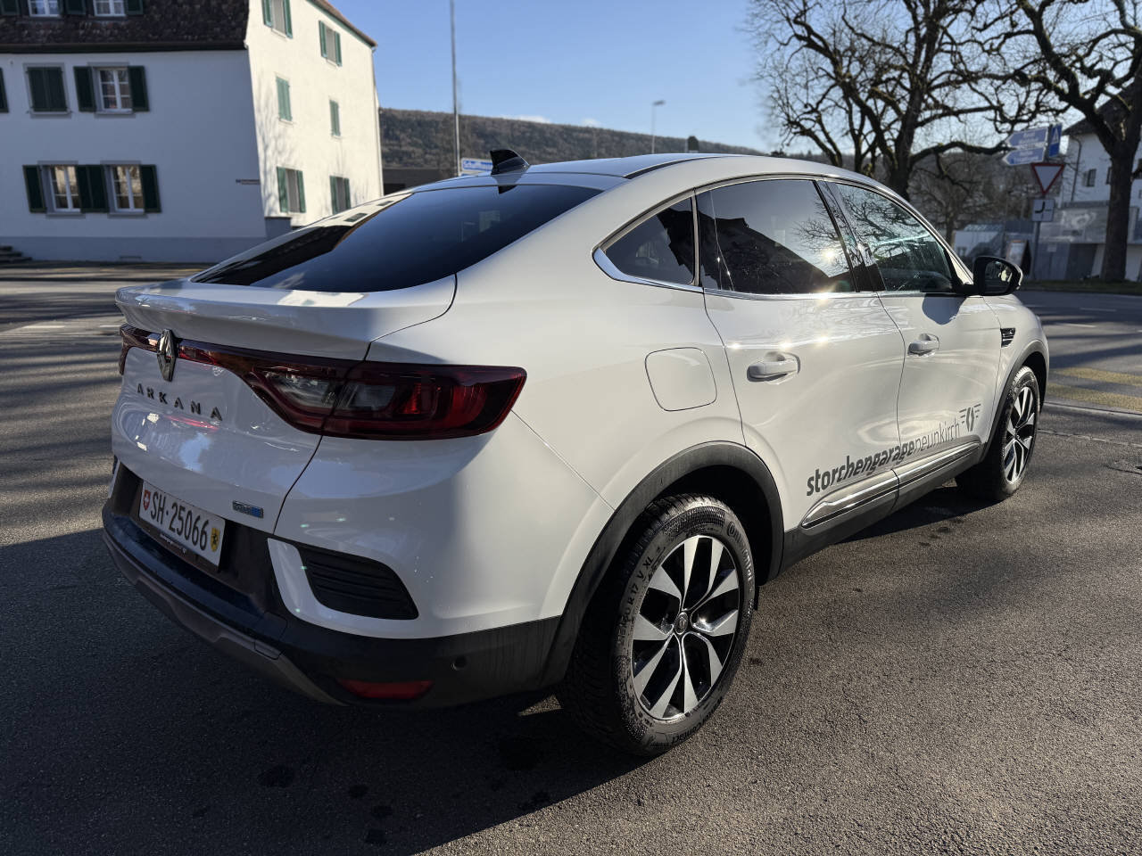 RENAULT Arkana INTENS E-TECH 145, Full-Hybrid Petrol/Electric, Second hand / Used, Automatic - 3
