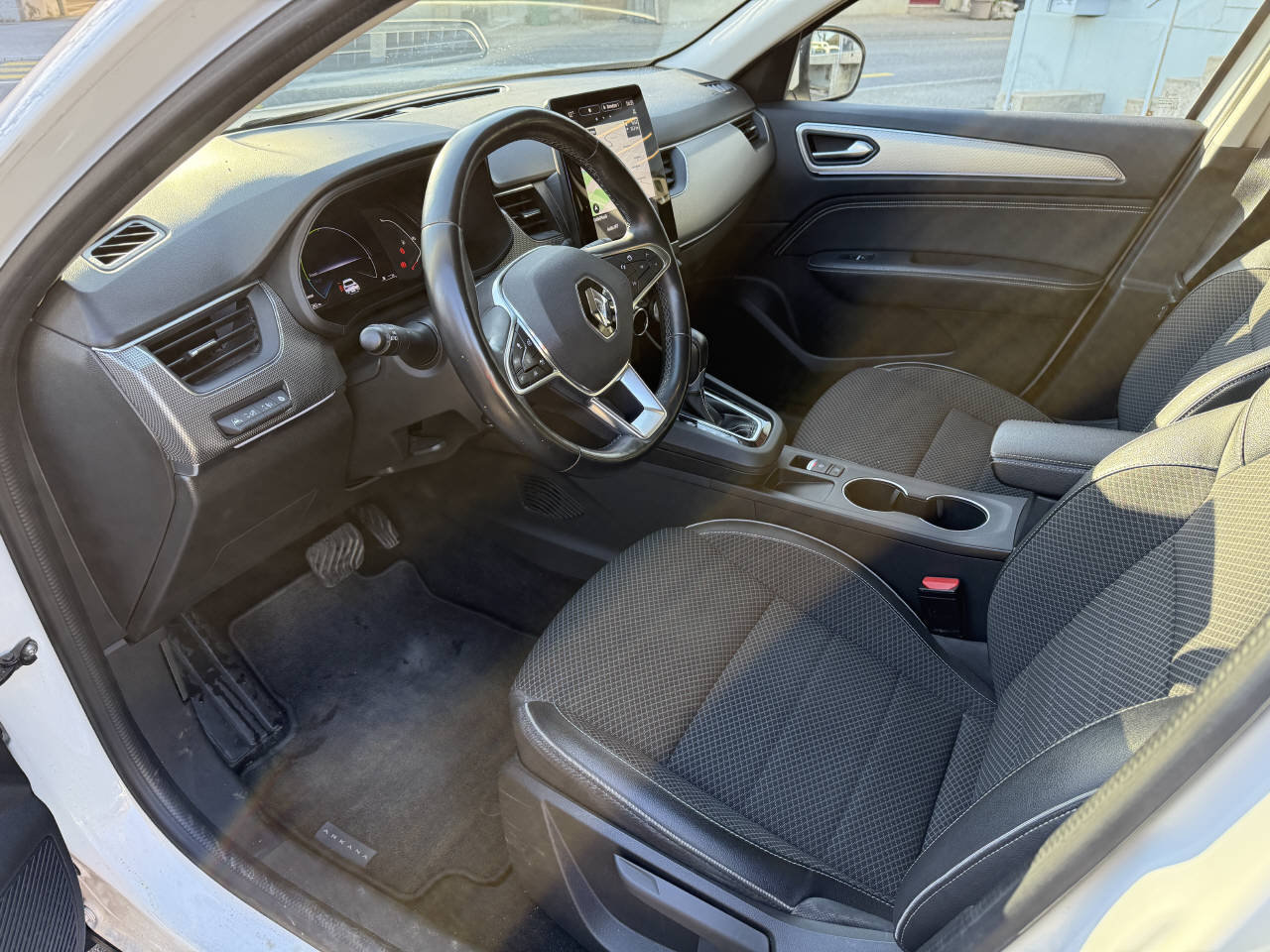 RENAULT Arkana INTENS E-TECH 145, Full-Hybrid Petrol/Electric, Second hand / Used, Automatic - 7