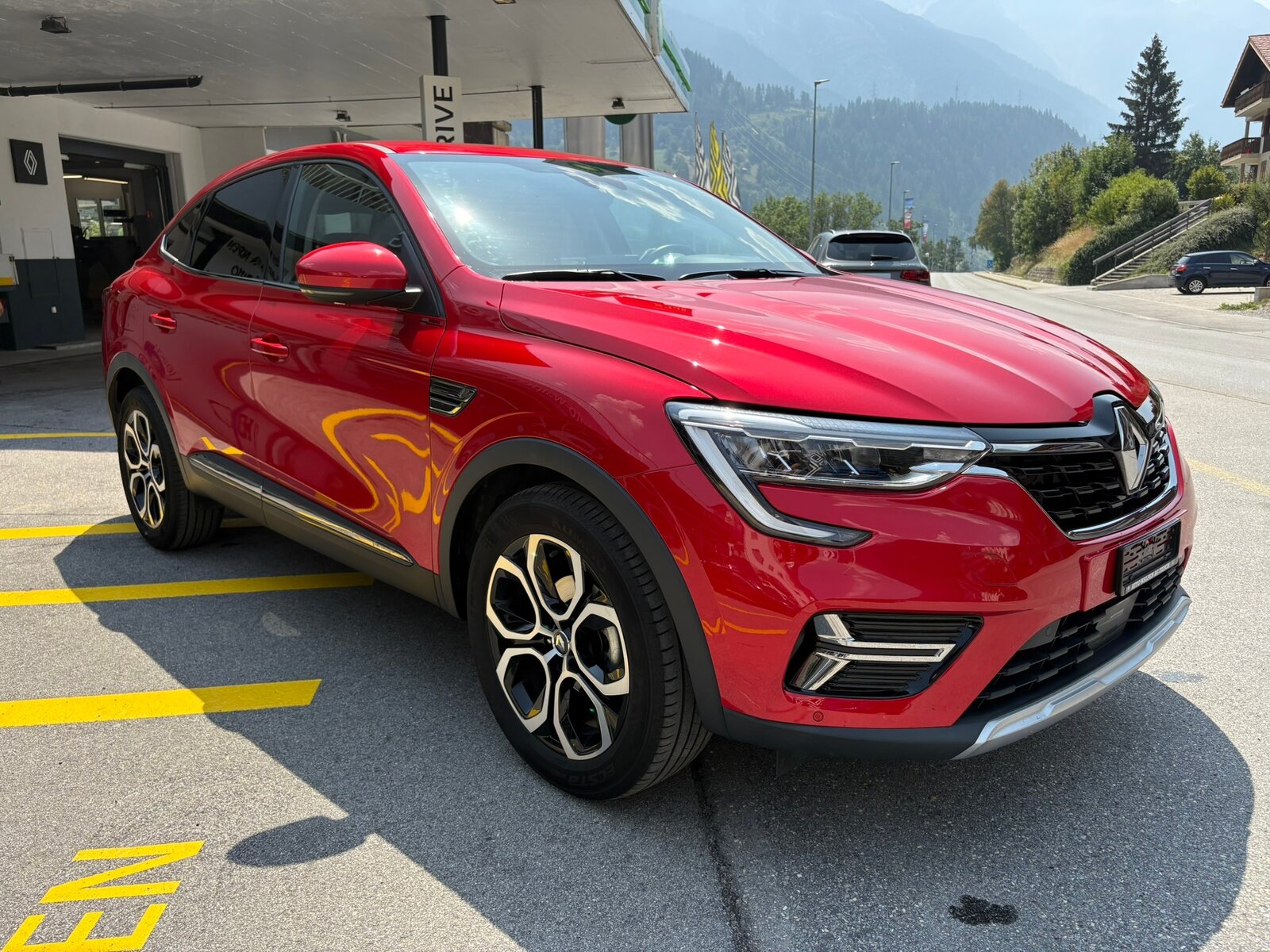 RENAULT Arkana 1.3 TCe Intens EDC, Mild-Hybrid Benzin/Elektro, Occasion / Gebraucht, Automatik - 3