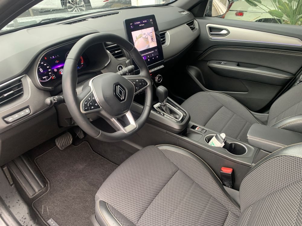 RENAULT ARKANA 1.3 TCe techno EDC, Mild-Hybrid Benzin/Elektro, Occasion / Gebraucht, Automatik - 3