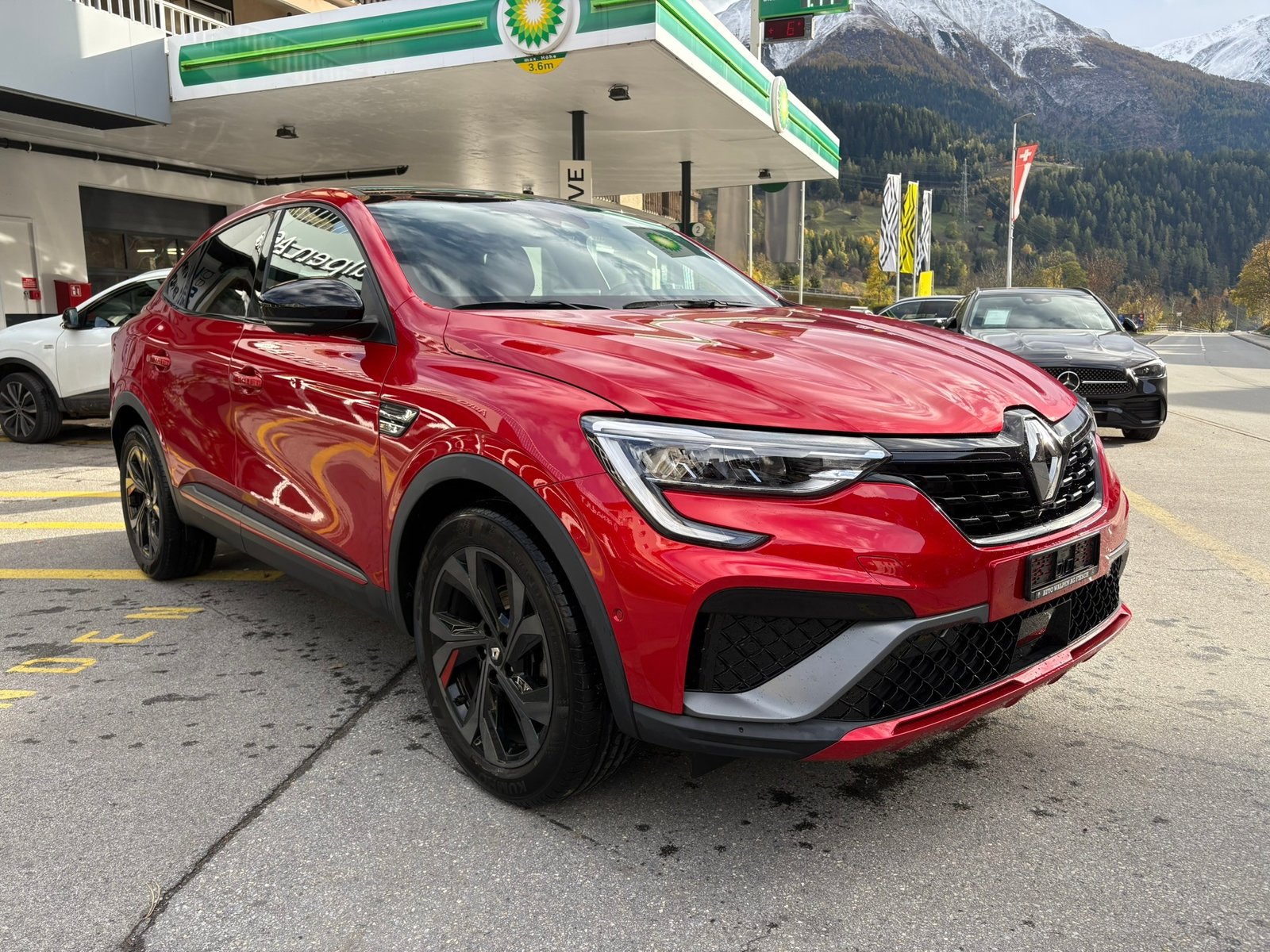 RENAULT Arkana 1.6 E-Tech R.S.Line, Hybride Intégral Essence/Électricité, Occasion / Utilisé, Automatique - 2