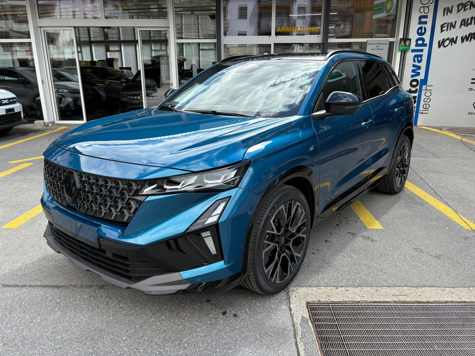 RENAULT Austral 1.2 200 HEV Esprit Alpine